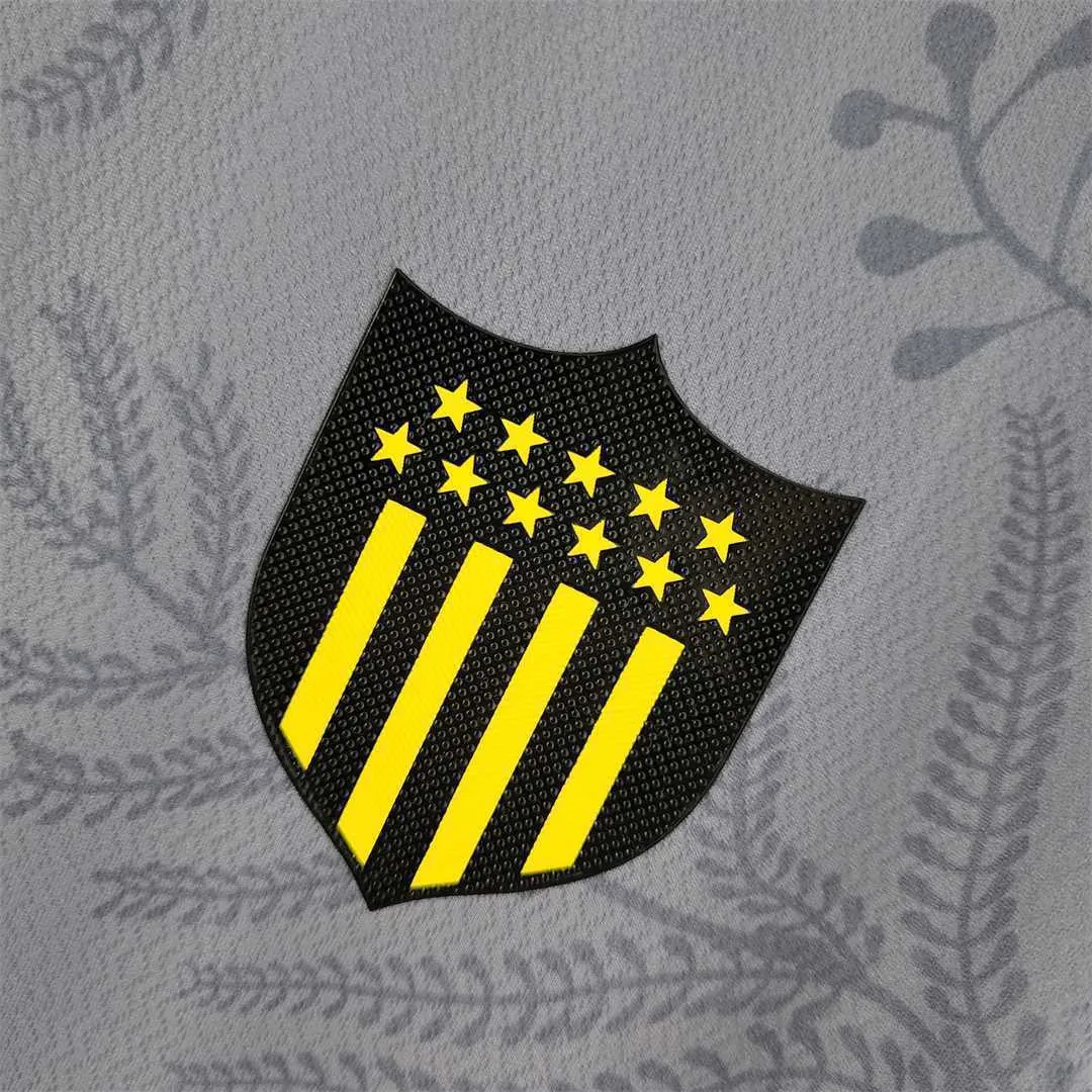 22-23 Peñarol away 2