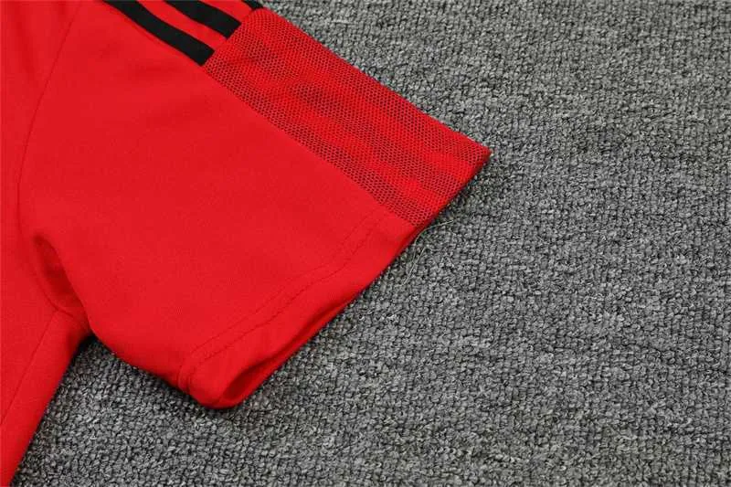 Manchester United Polo red crew neck 1