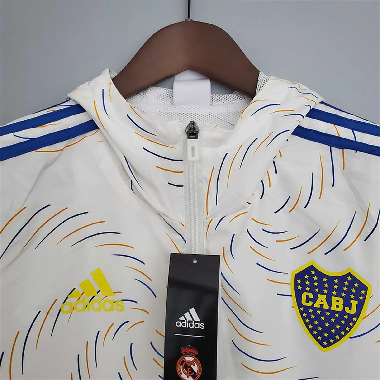 21-22 Boca Juniors white windbreaker 4