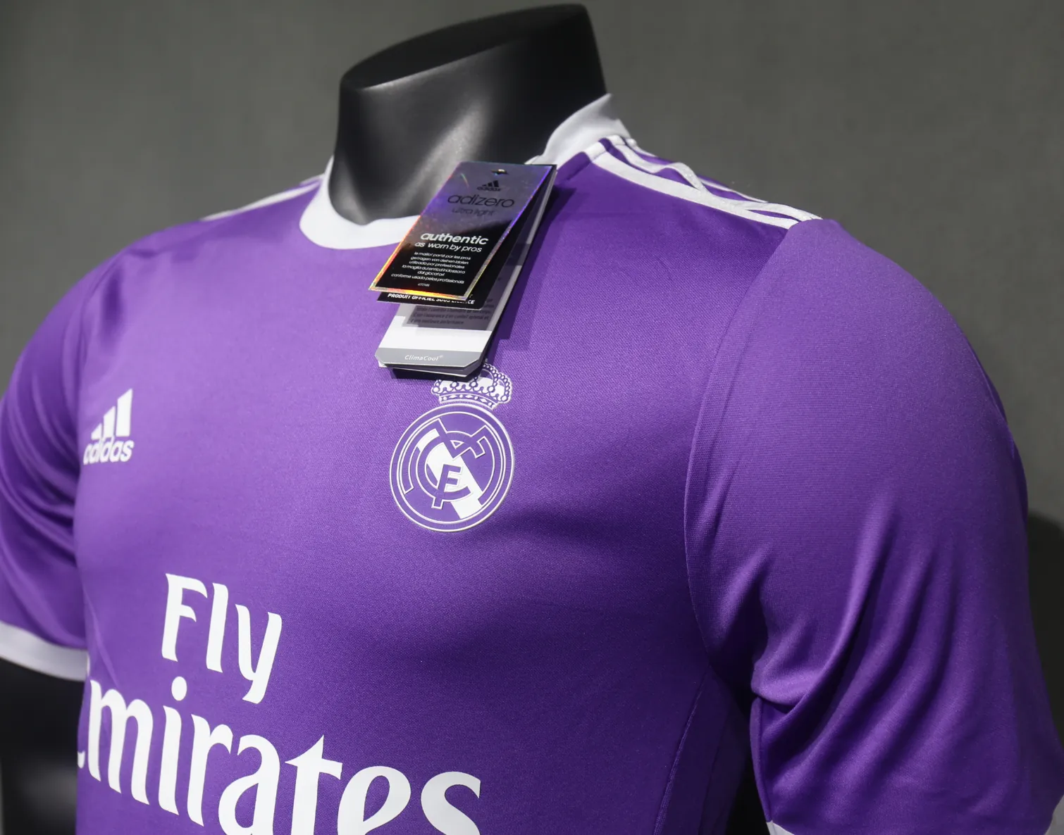 16-17 Real Madrid Away Retro Kit Vintage Player Version Sino Shirt AAAAJersey Dropship Yupoo 4