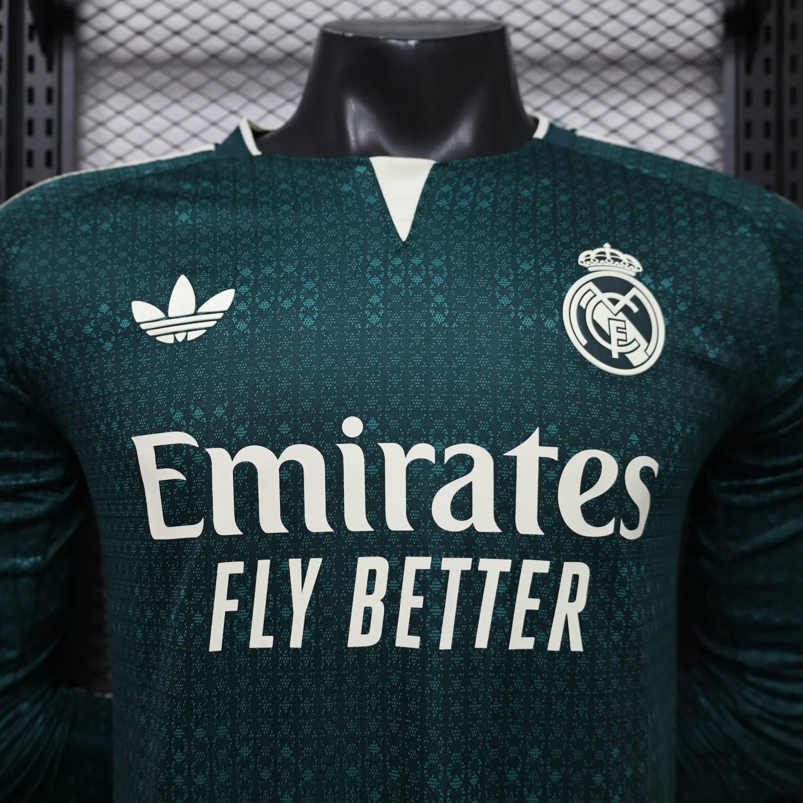 26-27 Real Madrid Away Kit Player Version Football Long Sleeve Shirt AAAAJersey Supply Yupoo 9 12