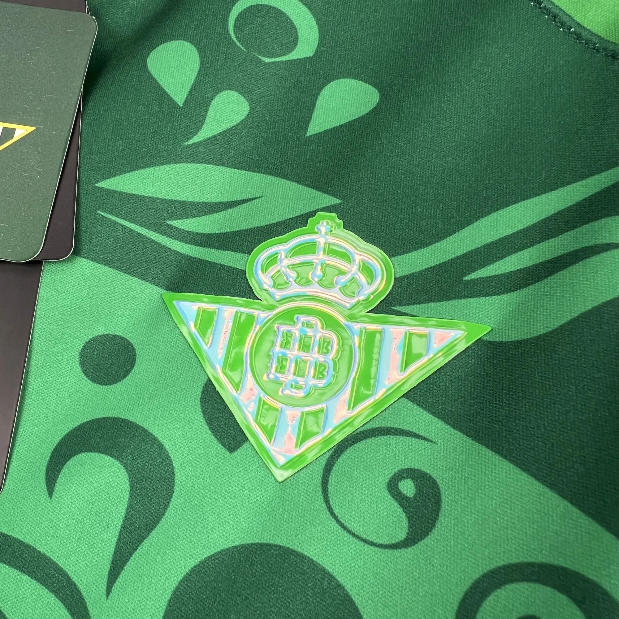 25-26 Real Betis Pre-Match Long Sleeve Football T-Shirt AAAAJersey Supply Yupoo 1