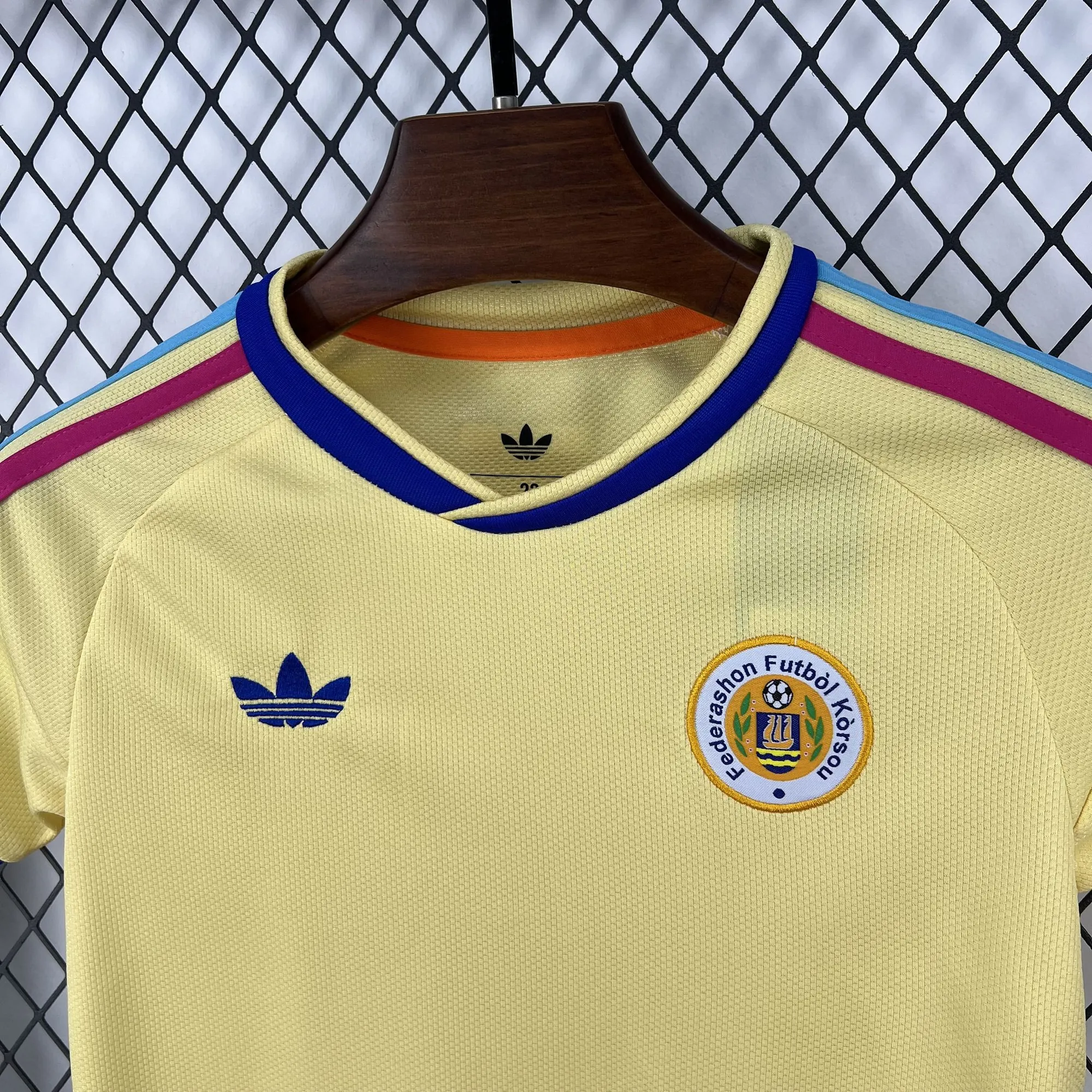 2026 World Cup Curaao Away Kids Kit Football Youth Apparels AAAAJersey Supply Yupoo 7 5