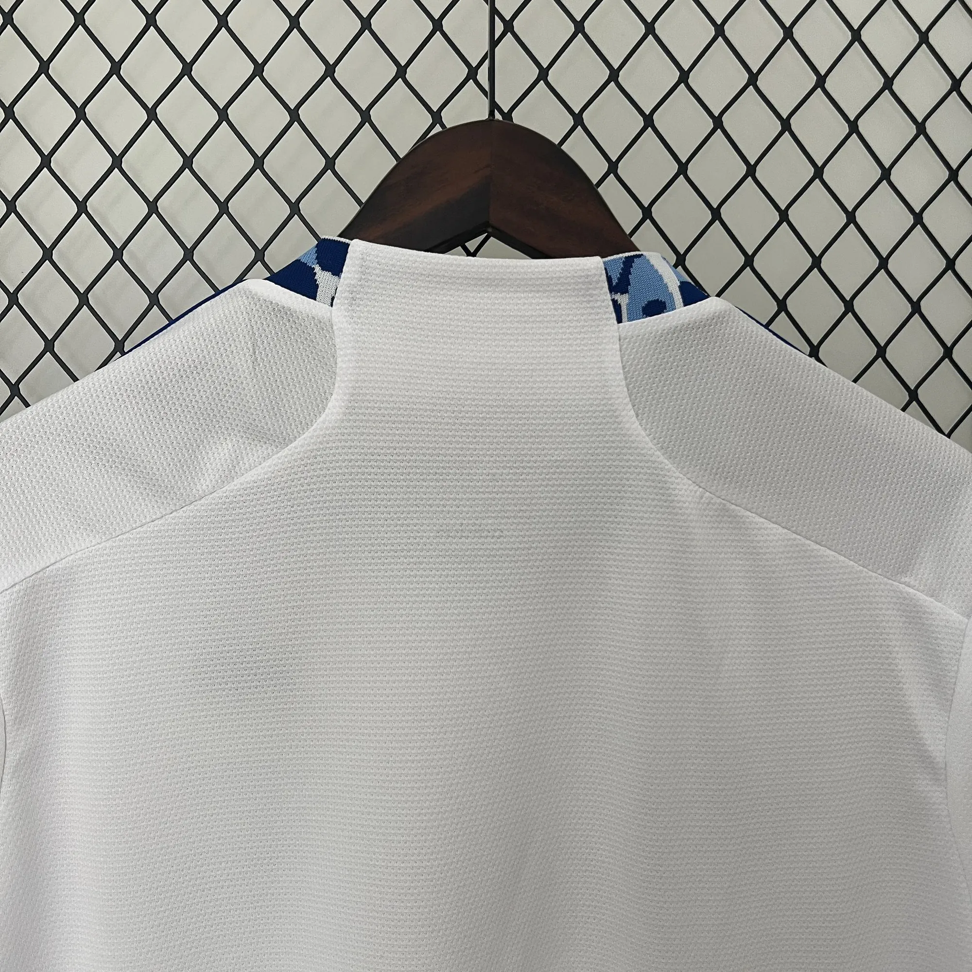 24-25 Cruzeiro Away Kit with All Sponsors Best Wholesale Yupoo 12