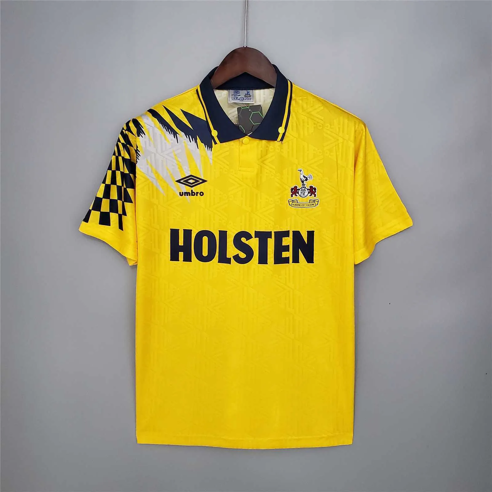 92-94 Tottenham Hotspur away yellow 10