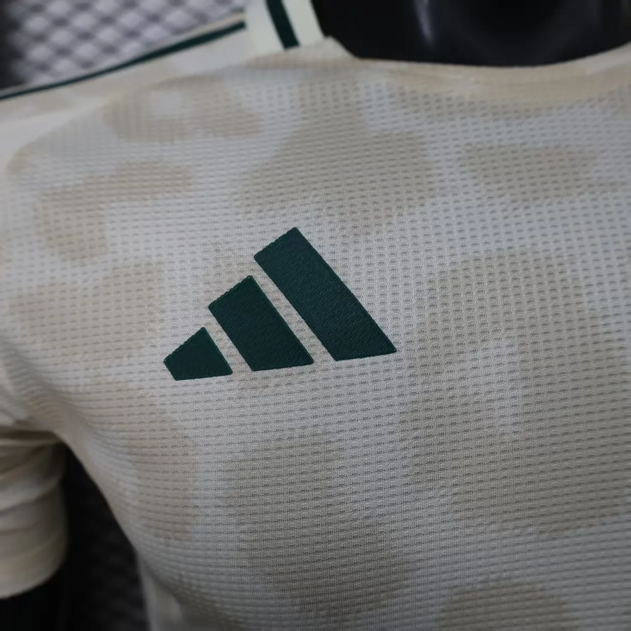 2025 Saudi Arabia Away Kit Football Shirt AAAAJersey Supply Yupoo 4