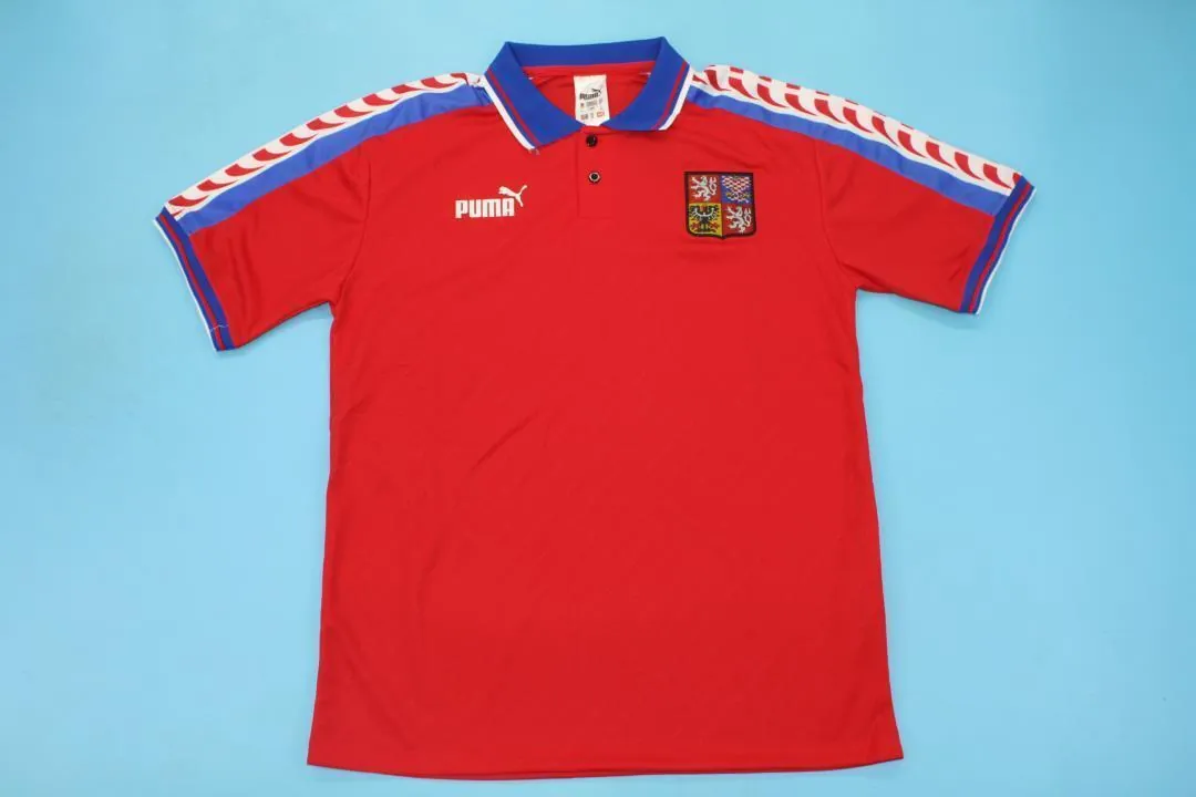 1996 Czech Republic home red 11