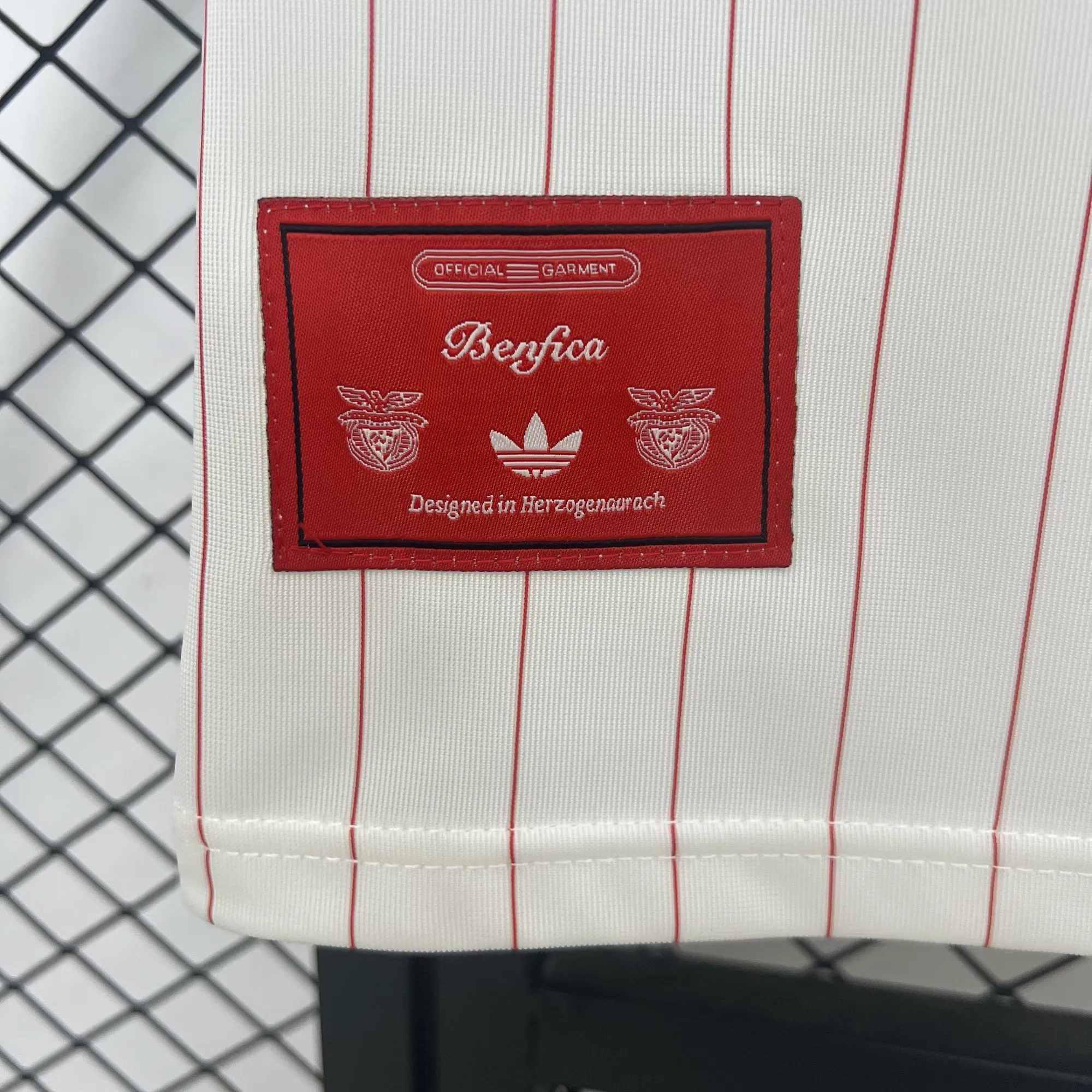 25-26 Benfica Retro StyleSpecial Edition Football Kit Soccer Cheap Shirt AAAAJersey Dropship Yu 5