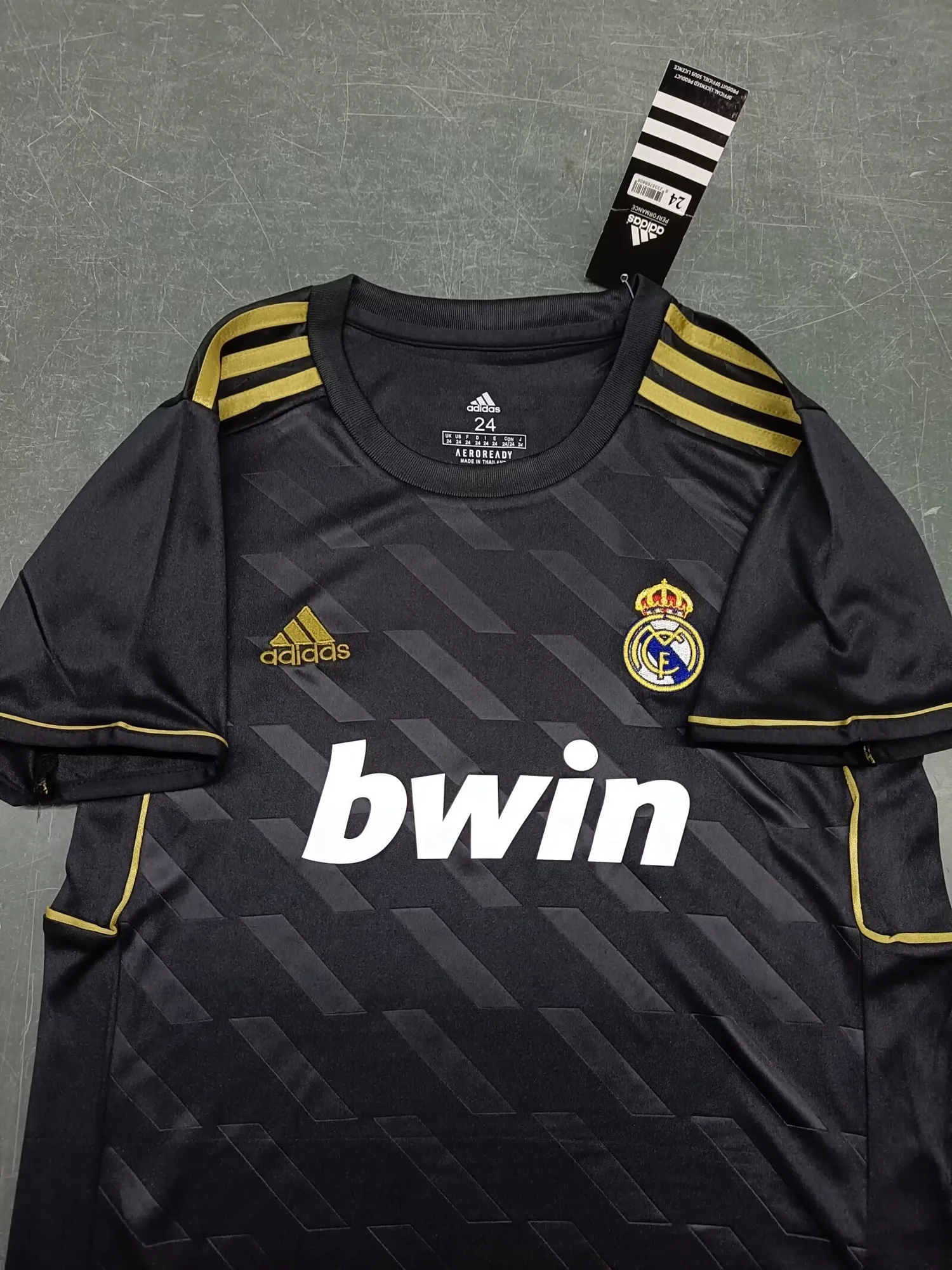 11-12 Real Madrid Away Retro Kids Kit Size-16-28 Football Jersey Yupoo 5