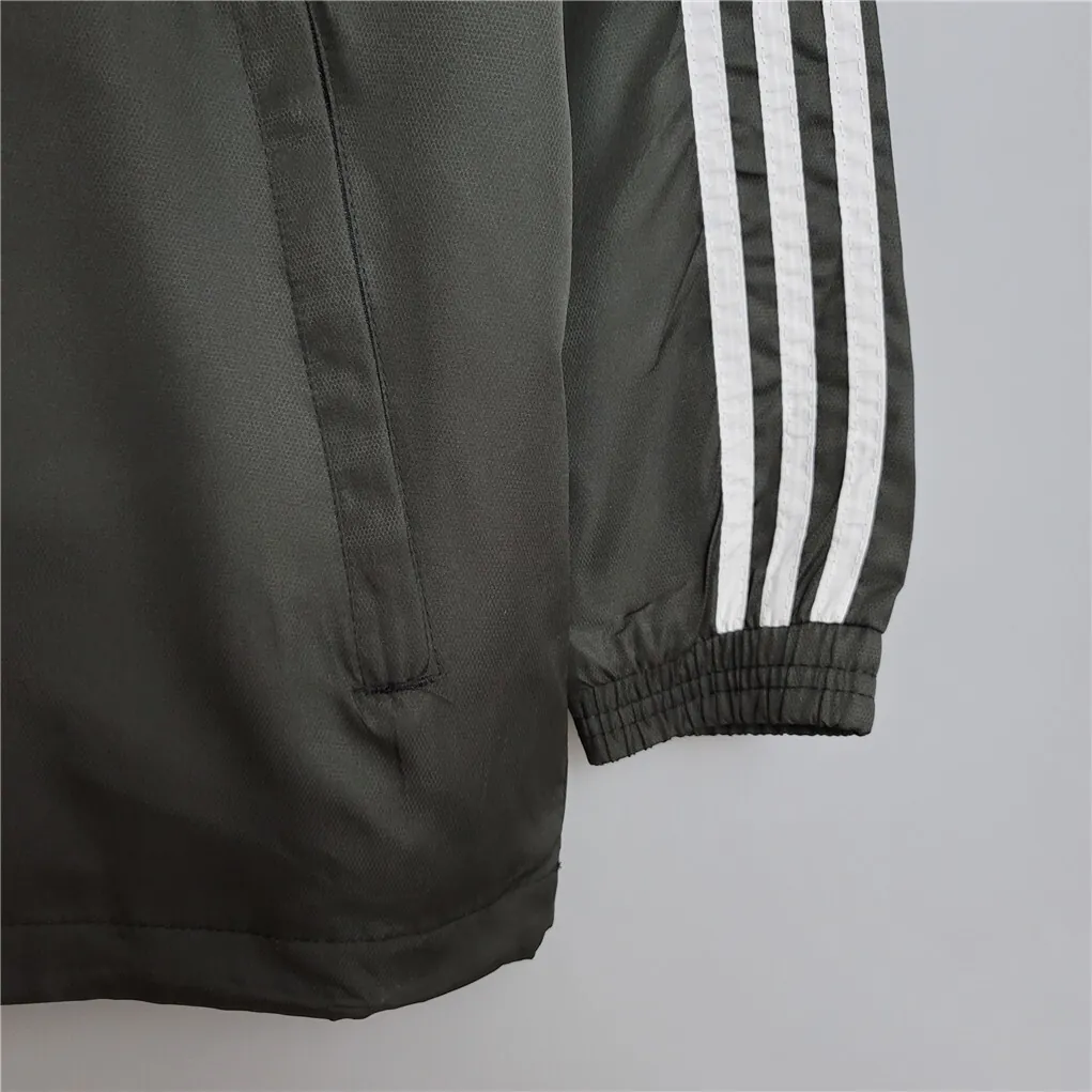 20-21 Germany black windbreaker 3