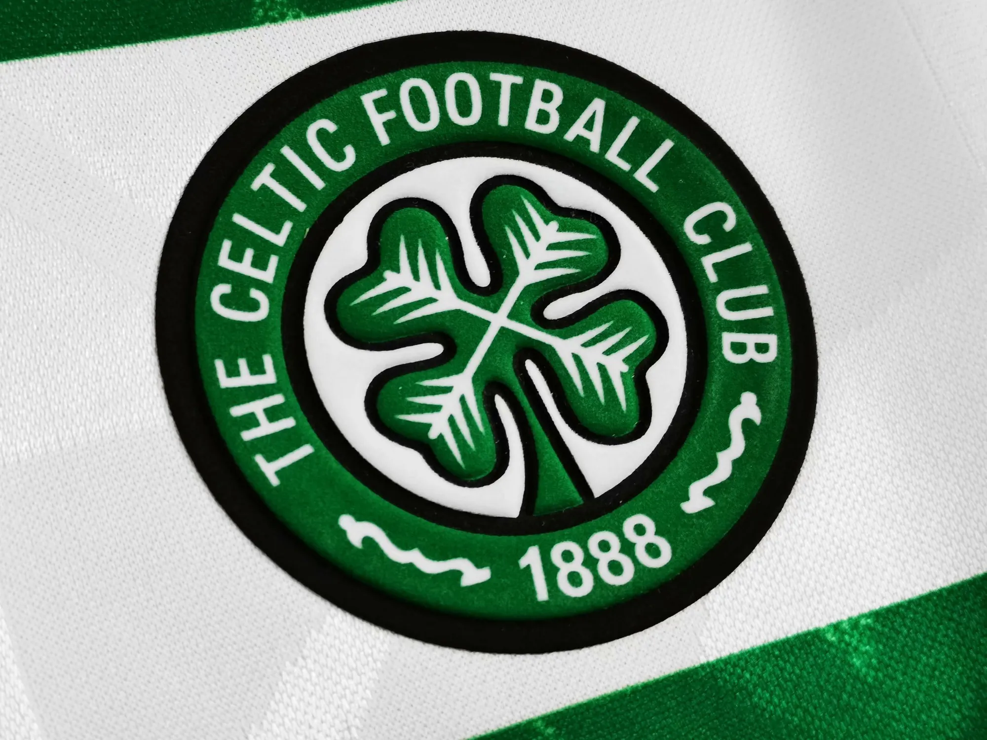89-91 Celtic home 3