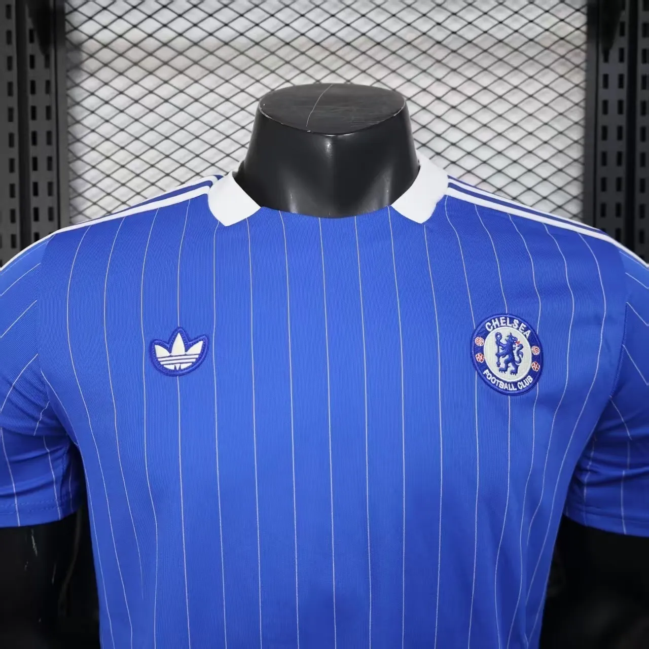 25-26 Chelsea Casual Retro Style Football Shirt Apparels AAAAJersey Wholesale Yupoo 2