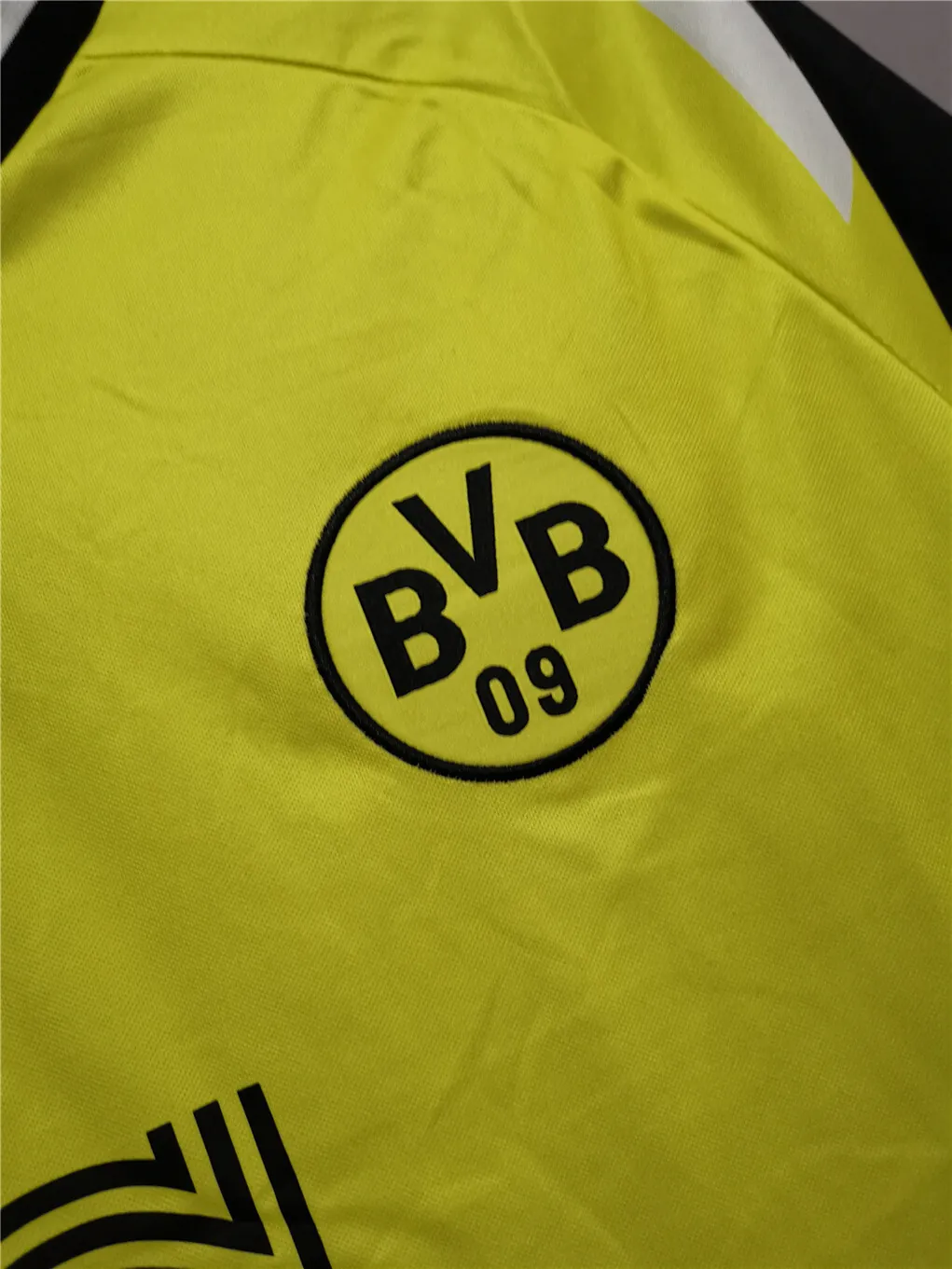 95-96 Dortmund home yellow1684404454000 5