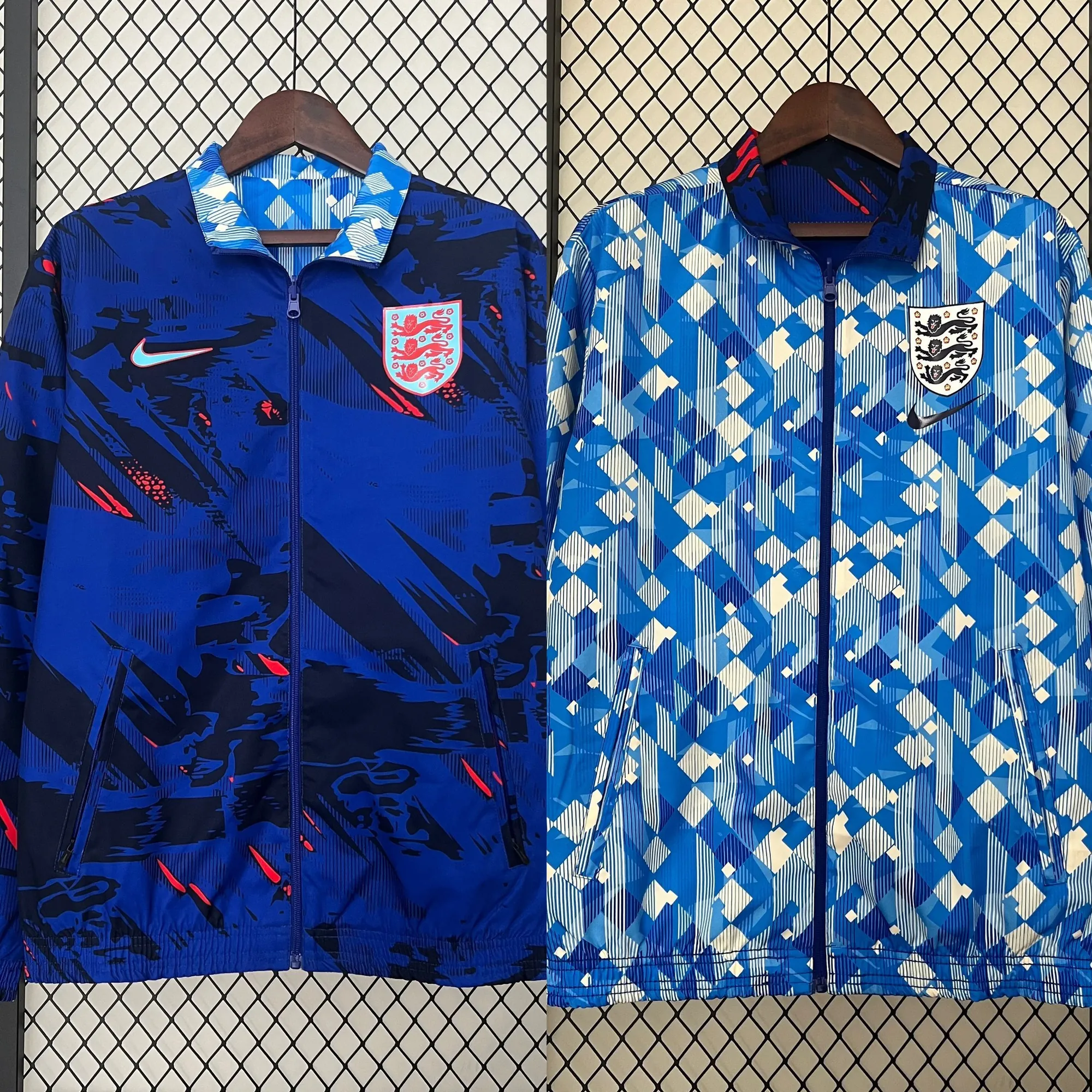 2024 England Trench Coat Reversible Windbreaker Double-Sides Jacket Supllier Yupoo 17