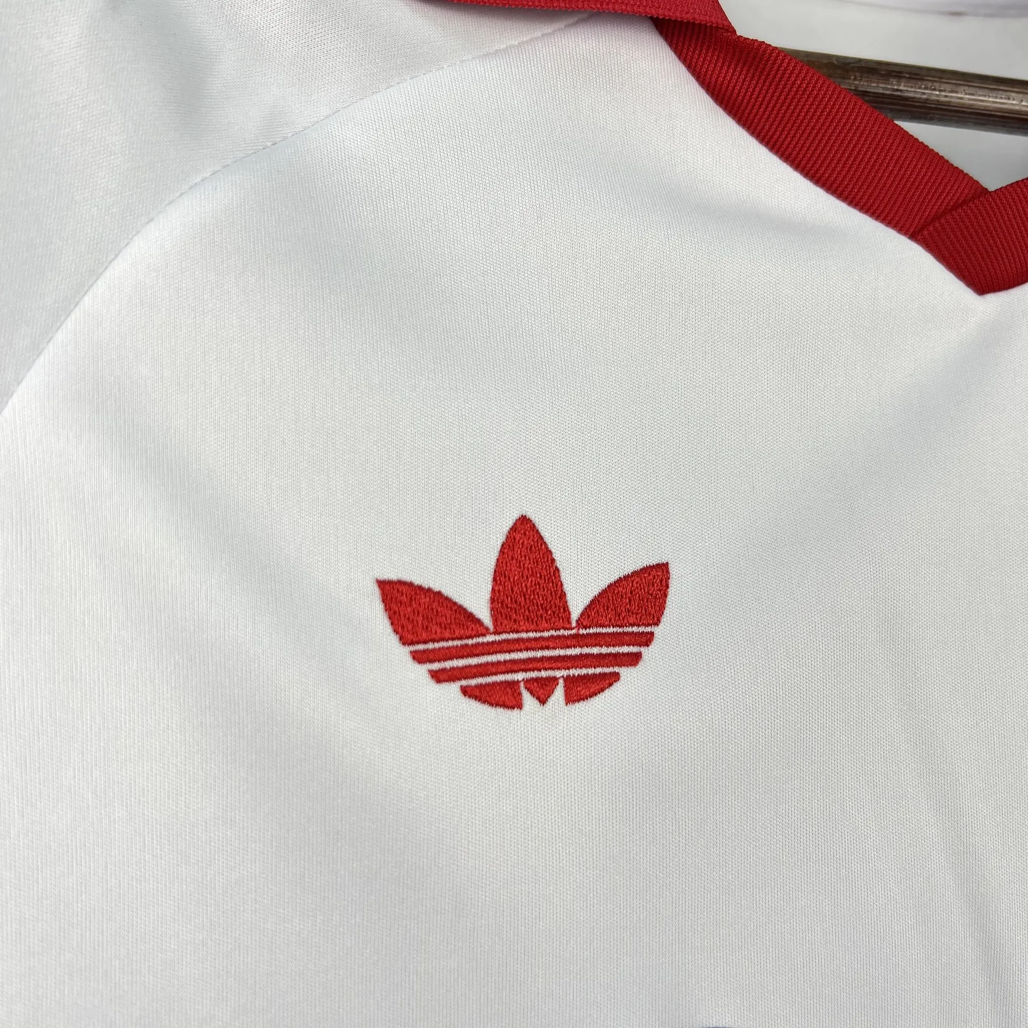 25-26 Sevilla FC Kids Vintage Kit Football Youth Suits AAAAJersey Supplier Yupoo 6 6