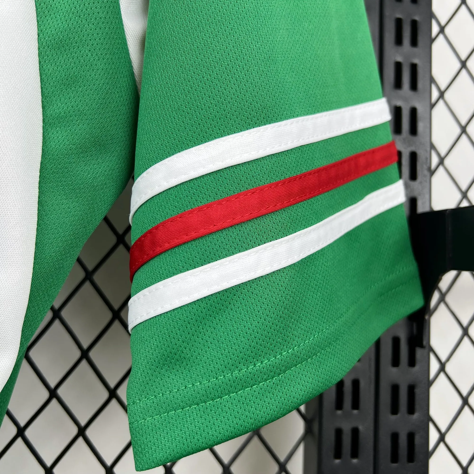 2026 Mexico World Cup Bringback Remixed Jersey Mens Football Shirt AAAAJersey Dropship Yupoo 9 8