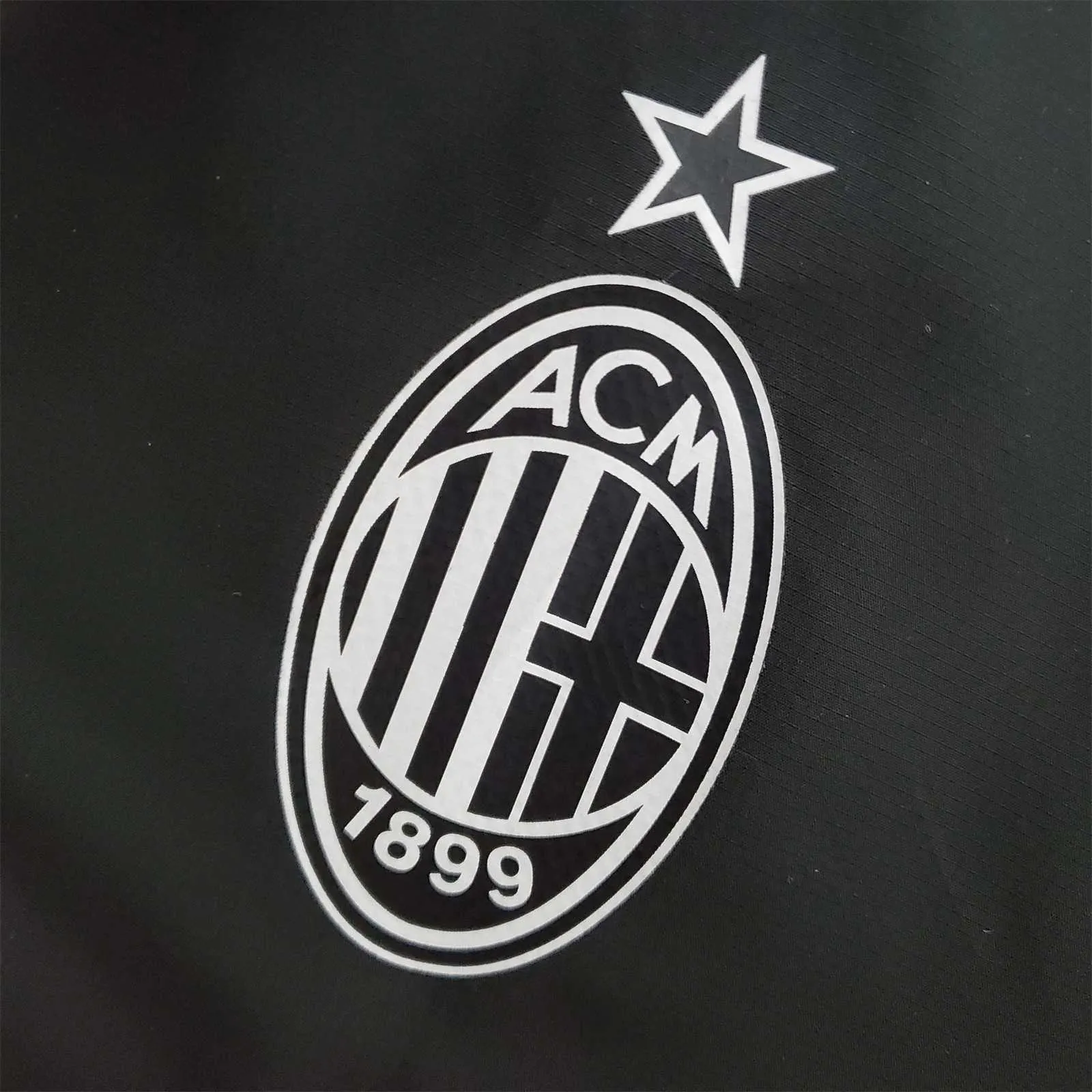 21-22 AC Milan blackwhite windbreaker 2