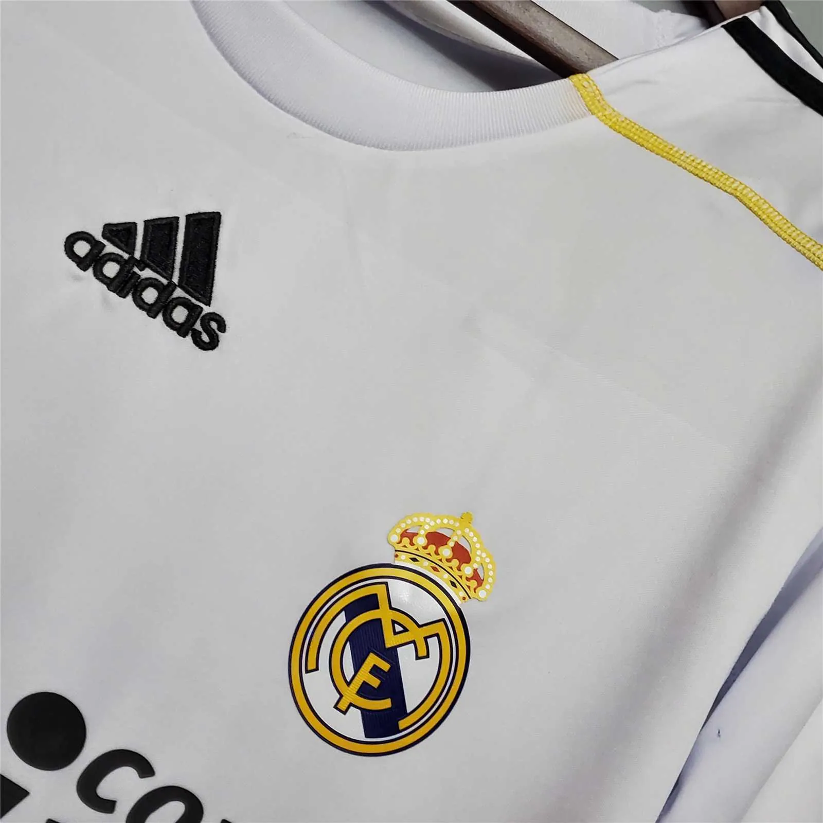 09-10 Real Madrid home - 4 5