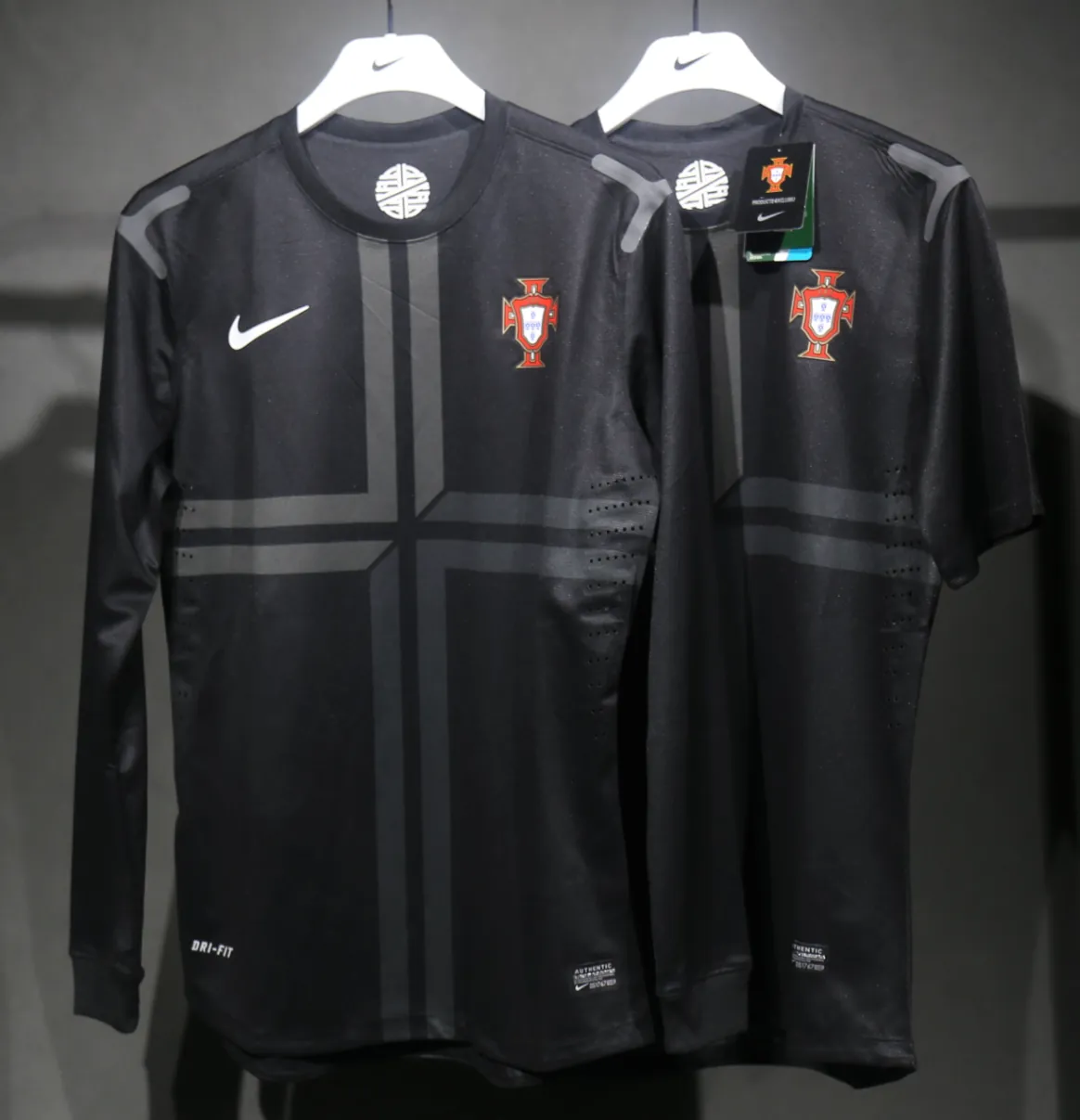 2013 Portugal Away Retro Kit Vintage Player Version Long Sleeve Shirt AAAAJersey Dropship Yupoo 2