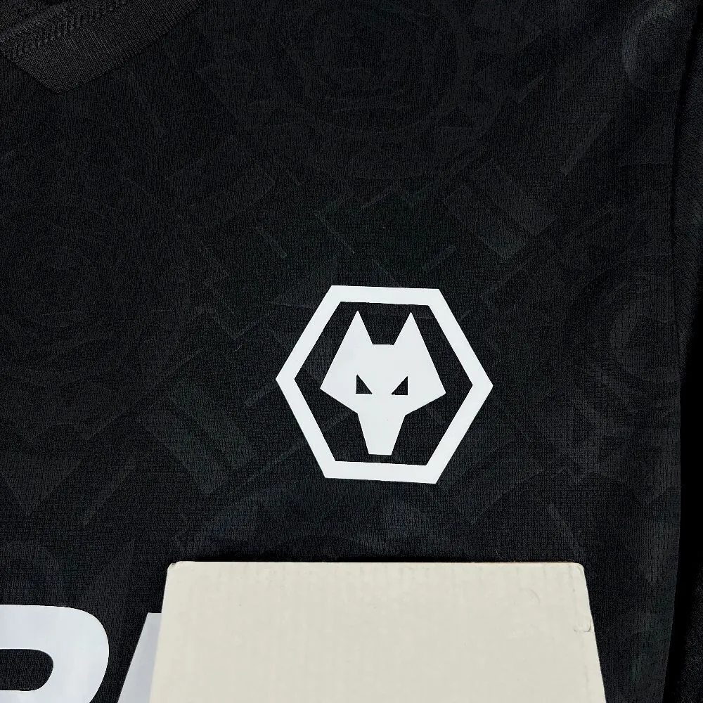 25-26 Wolves Goalkeeper Kit Black Shirt Football Apparels AAAAJersey Supply Yupoo 2