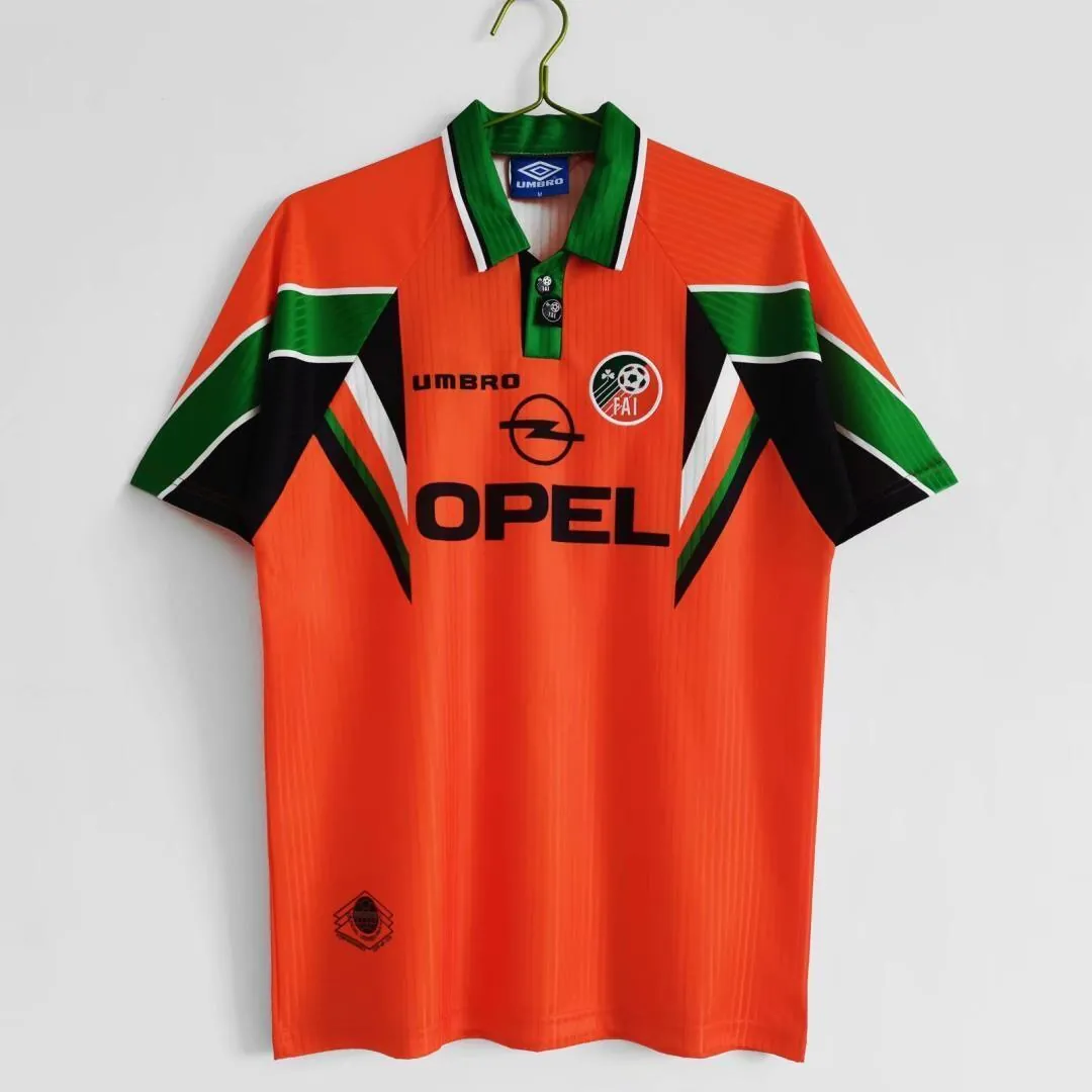 97-98 Ireland away 13