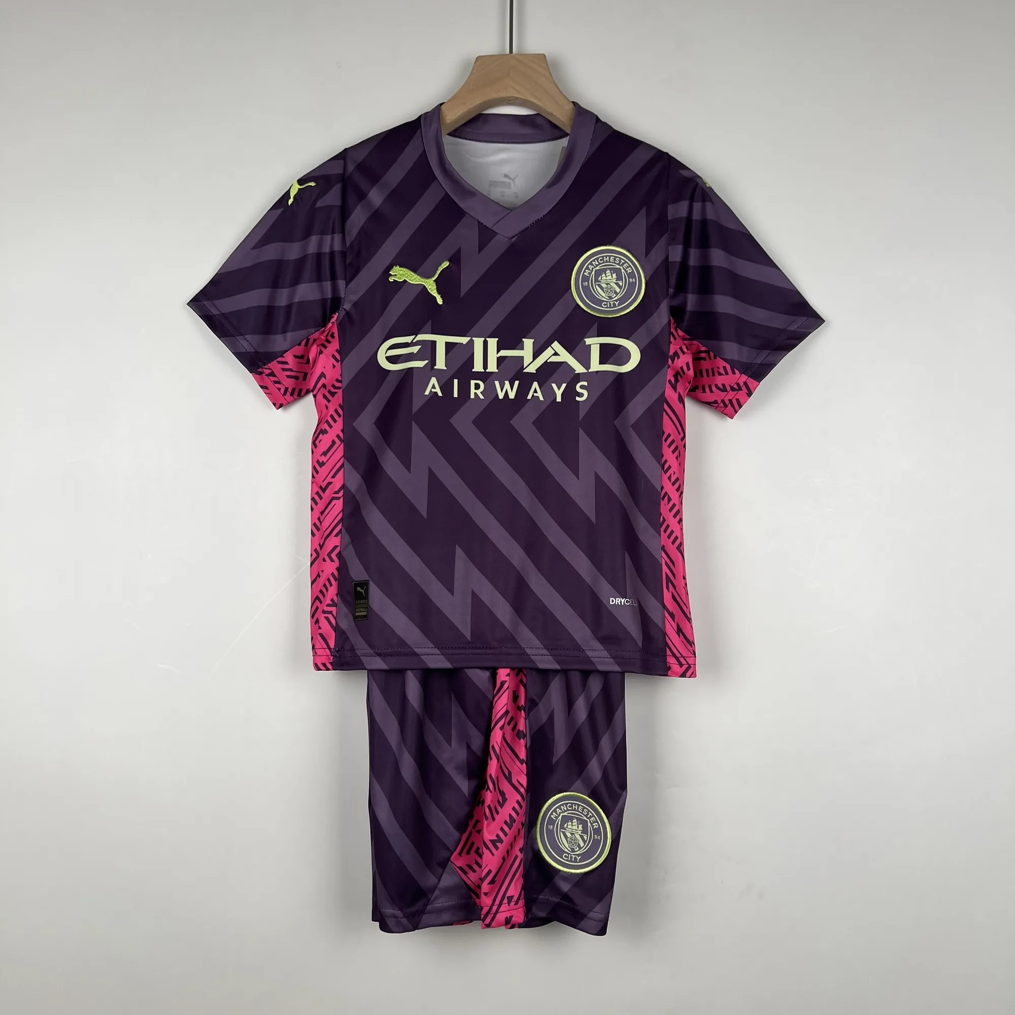 23-24 Kids Goalkeeper Manchester City Size 16-28 11