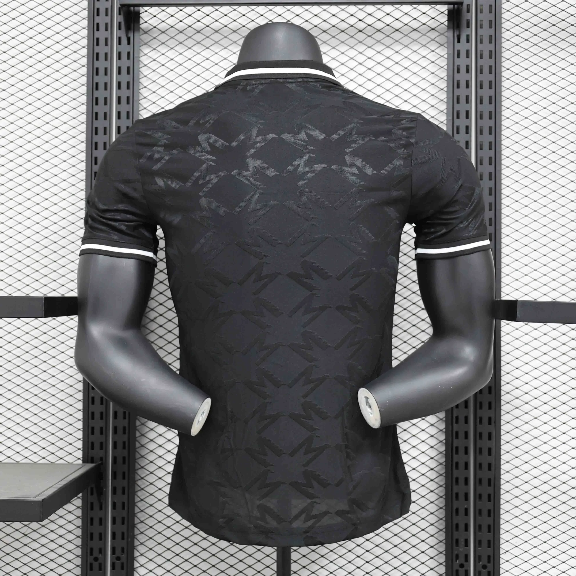 24-25 Manchester United Black Special Edition Player Version Shirt AAAAJersey Supplier Yupoo 4