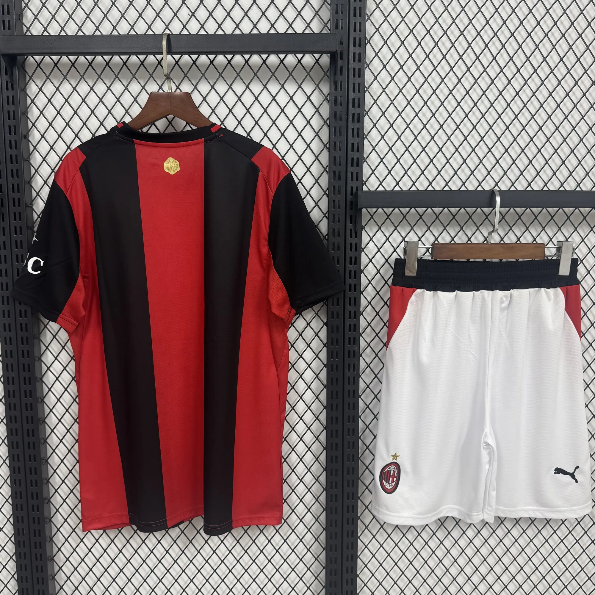 26-27 AC Milan Home Kid Kits Youth Apparels Football AAAAJersey Supply Yupoo 4 3