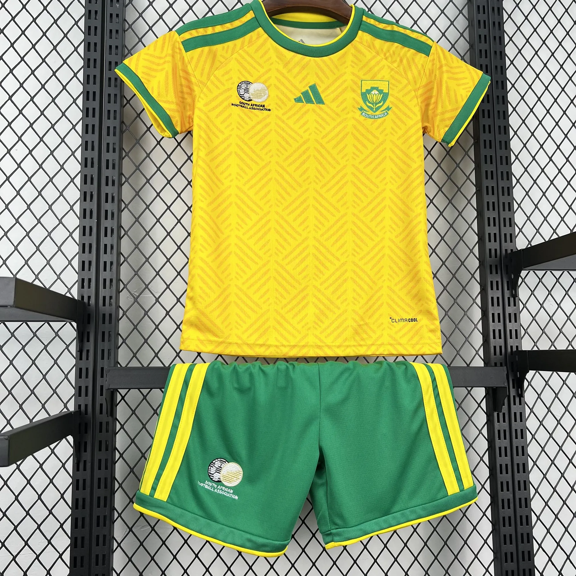 World Cup 2026 South Africa Home Kid Kits Soccer Youth Apparels AAAAJersey Wholesale Yupoo 7 2