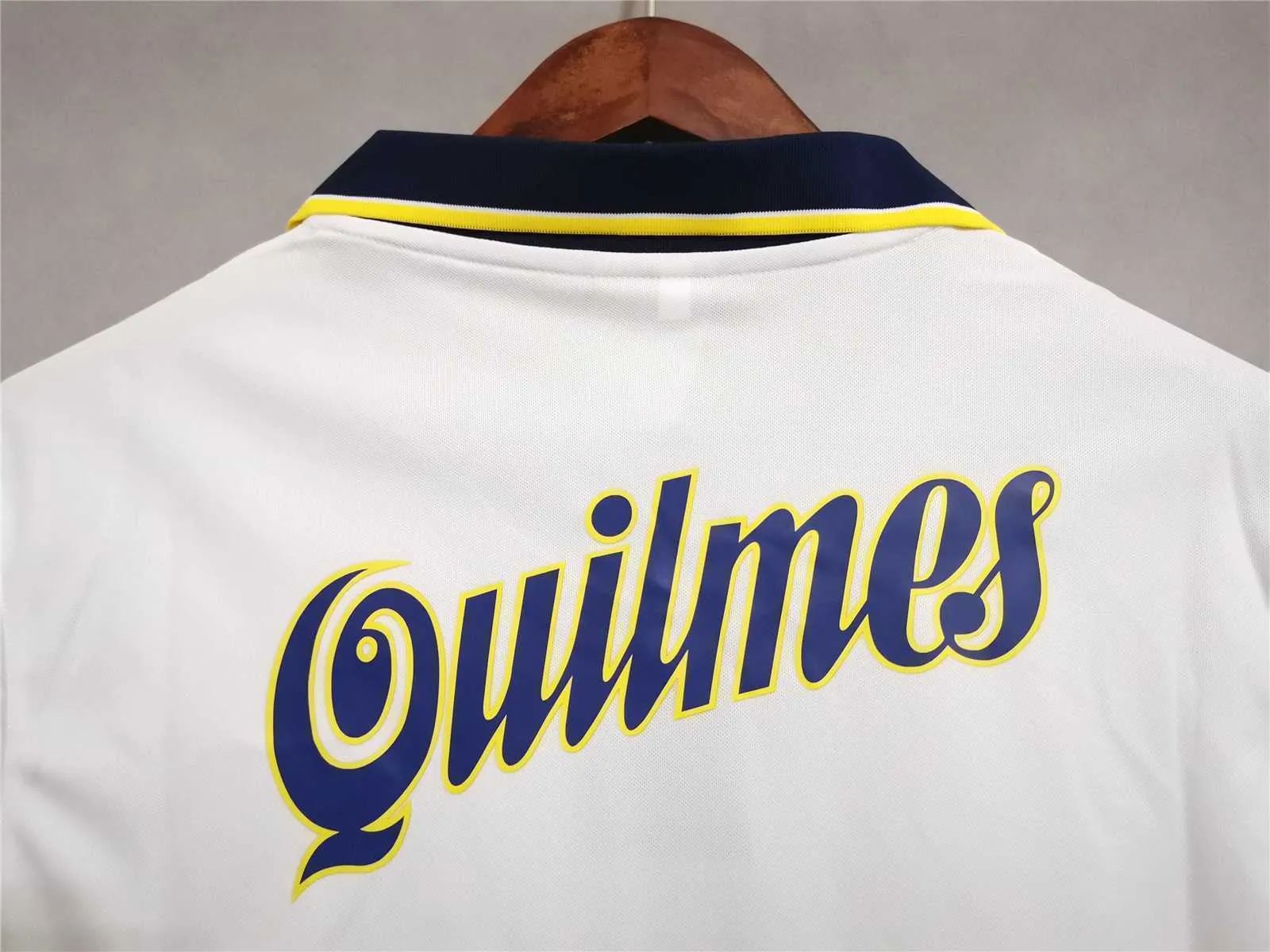 96-97 Boca Juniors away white 7