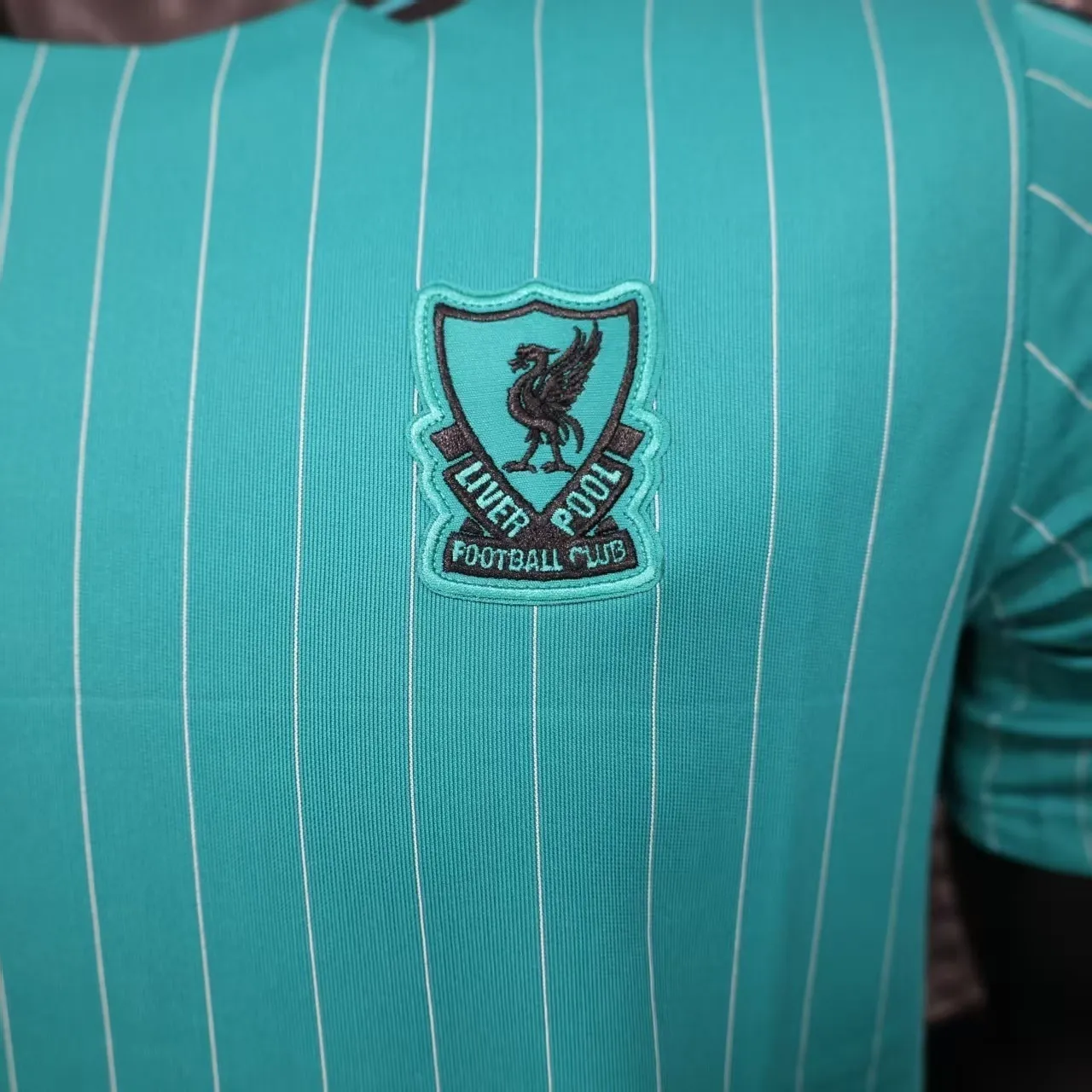 25-26 Liverpool Casual Retro Style Football Shirt Apparels AAAAJersey Supply Yupoo 2