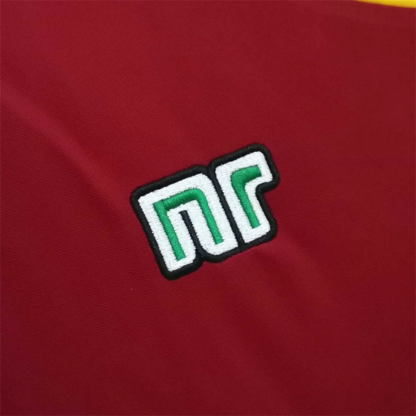 89-90 Roma home 14
