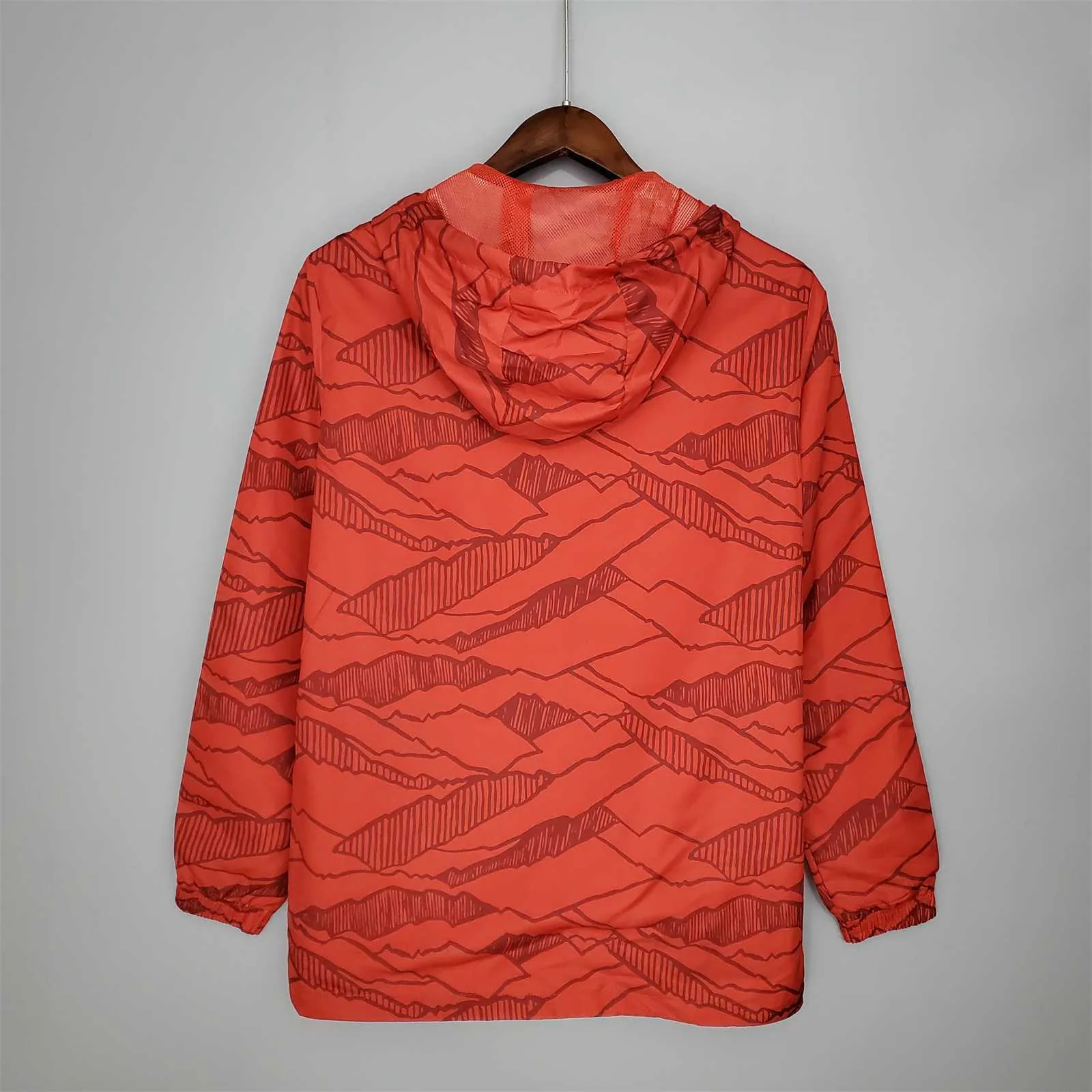 21-22 Bayern Red Windbreaker1684404583000 5