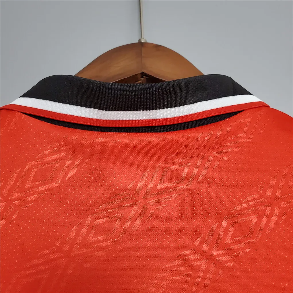94-95 Nottingham Forest home red 1