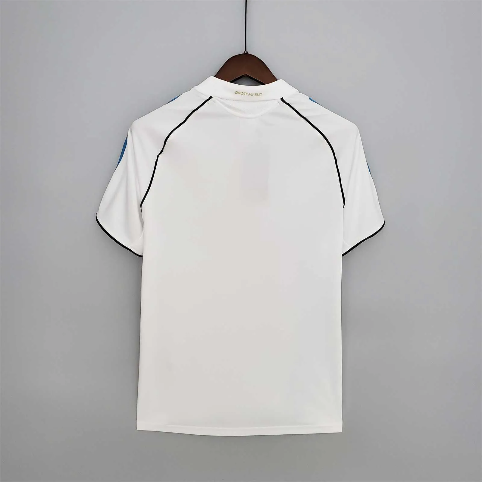 05-06 Marseille home 6