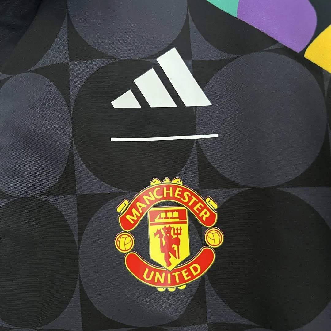 23-24 Manchester United Reversible Windbreaker Black&White Double-Sides Jacket Best Jerseys Yup 12