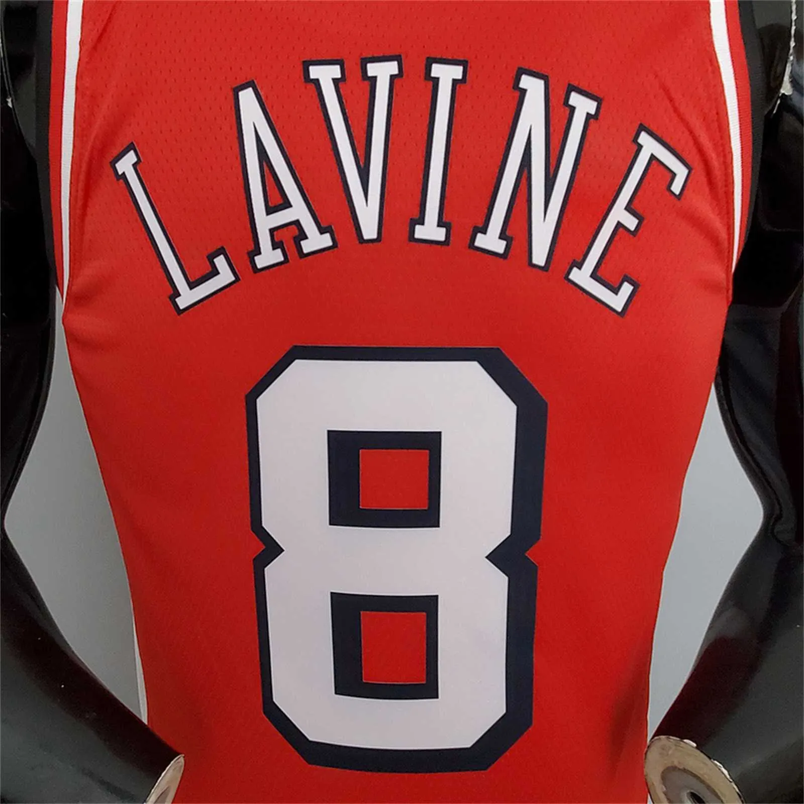 2022 Bulls LaVine #8 City Edition Red 2