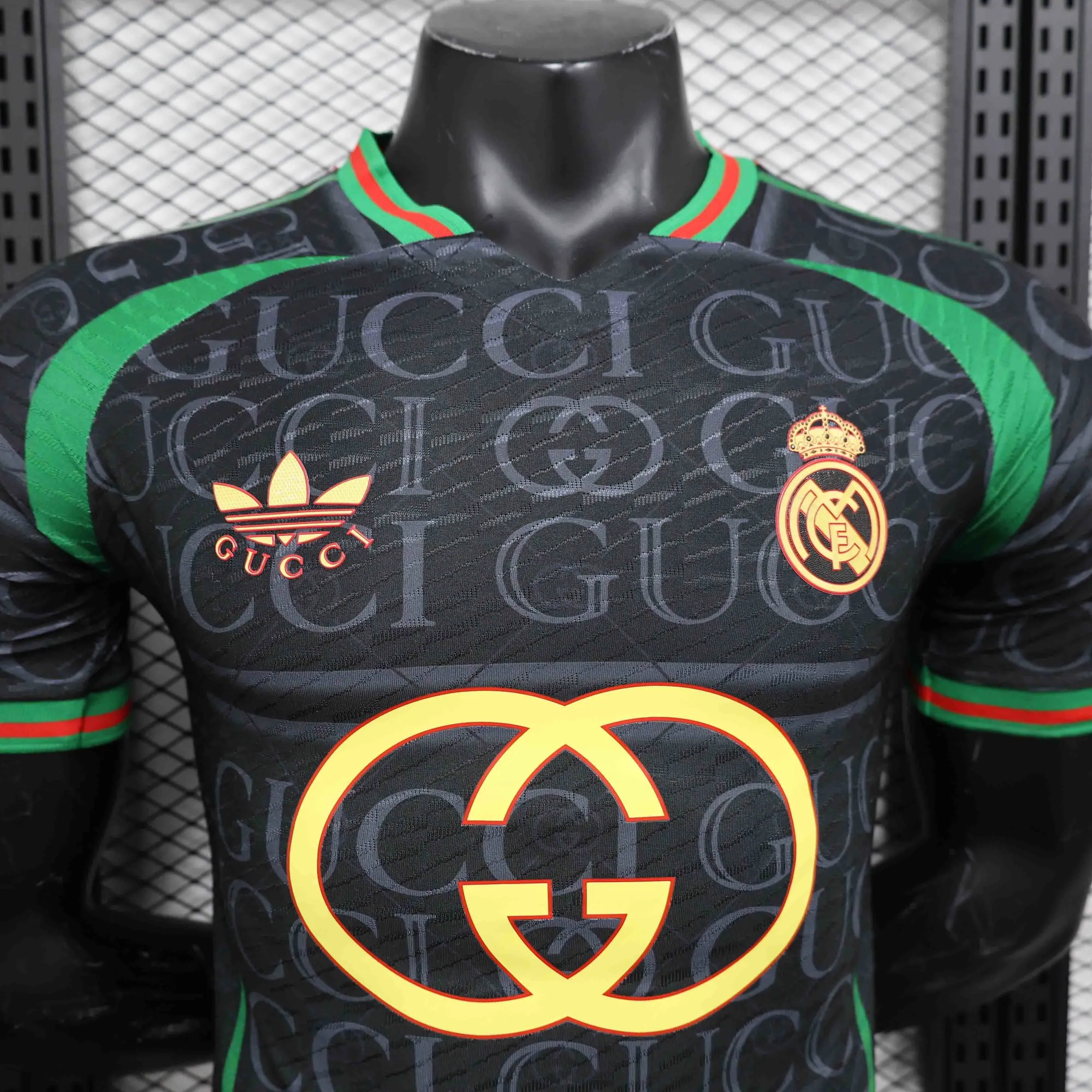 24-25 Real Madrid x Gucci Joint Special Edition Player Version Shirt Soccer AAAAJersey Yupoo 1