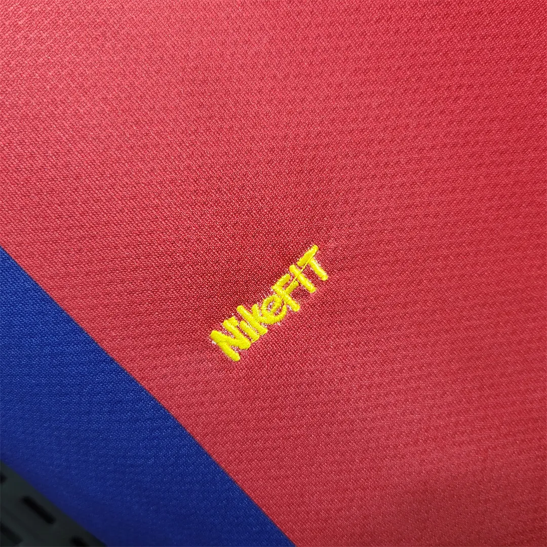 07-08 Barcelona home 4