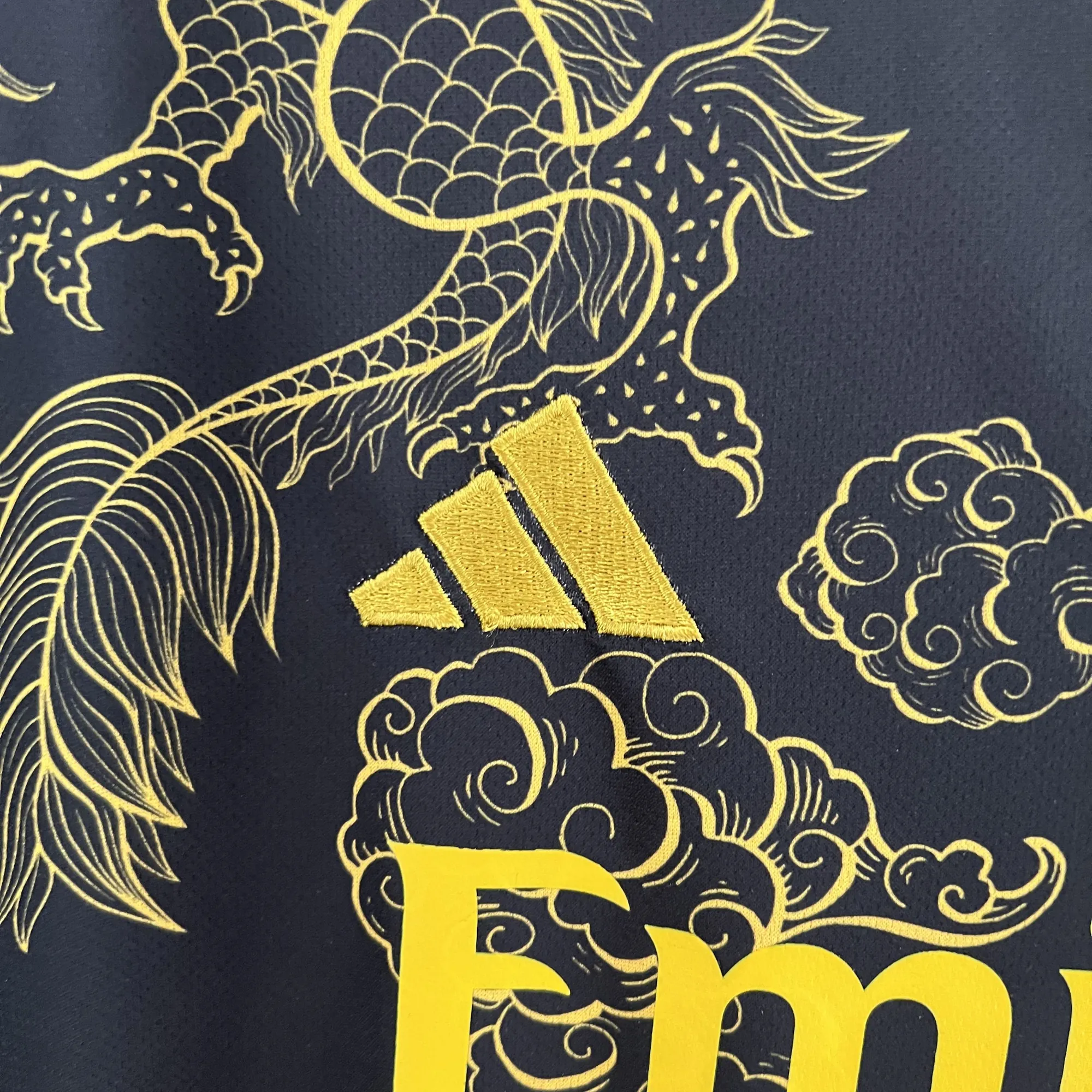 23-24 Real Madrid Special Edition Kit Golden Dragon Shirt Football Jerseys Yupoo 4
