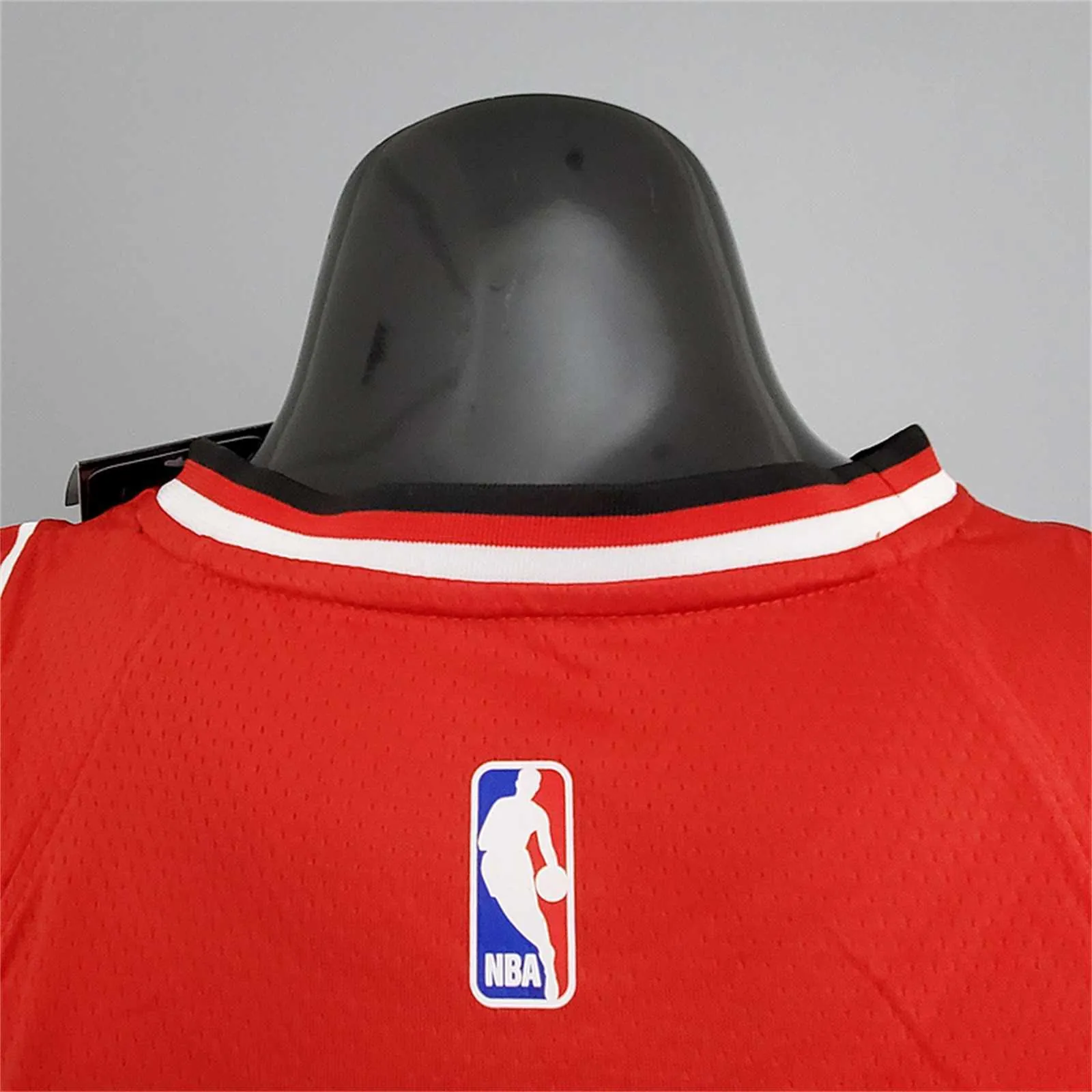 2022 Bulls LaVine #8 City Edition Red 8