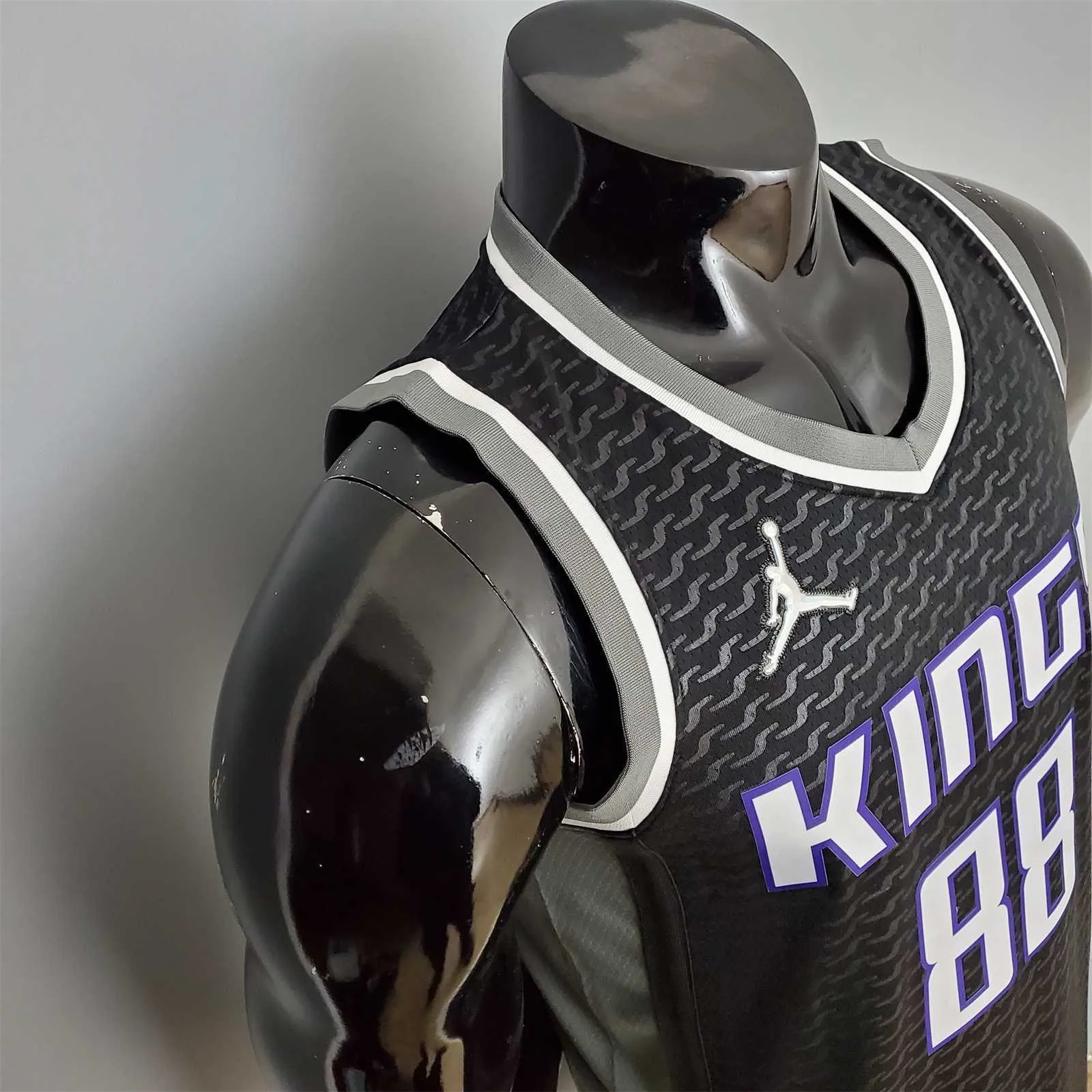 75th Anniversary QUETA#88 Jordan Kings Black 6