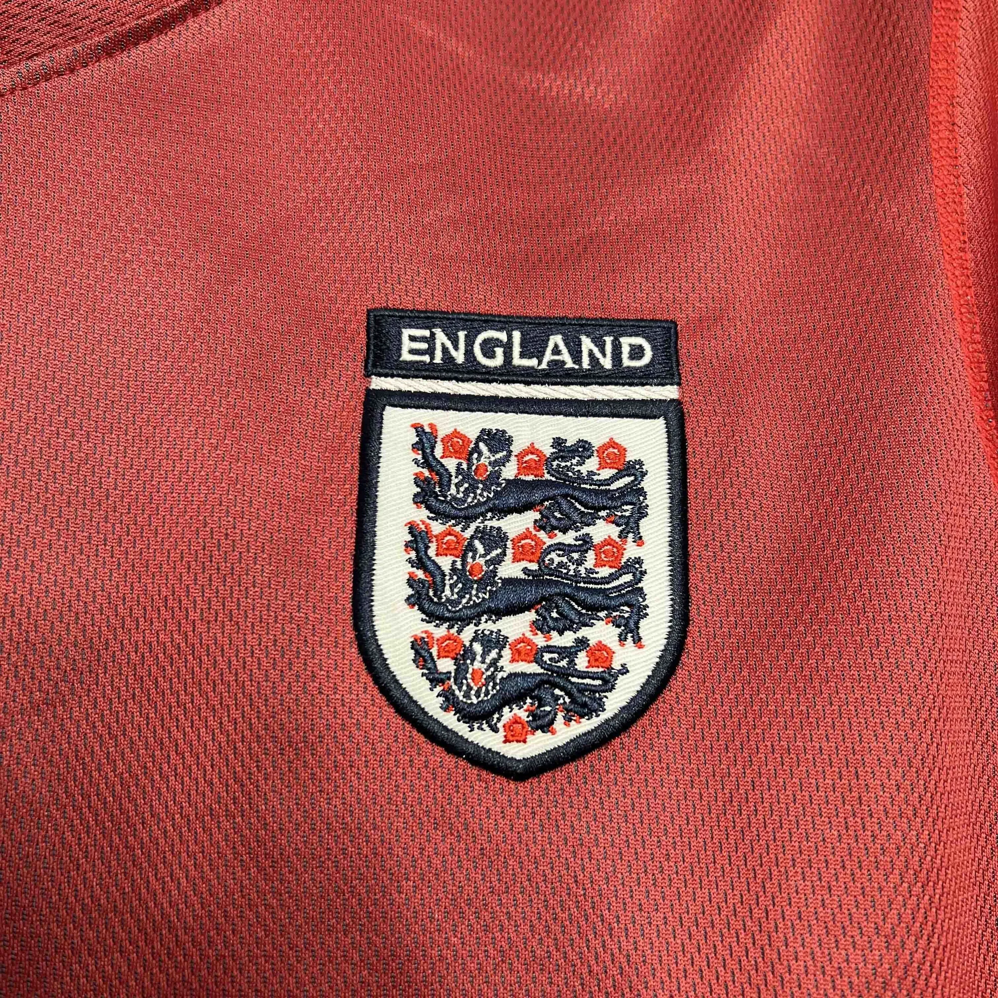 2002 England Away Retro Kit Double-Sided Uniform AAAAJersey Supplier Yupoo 2