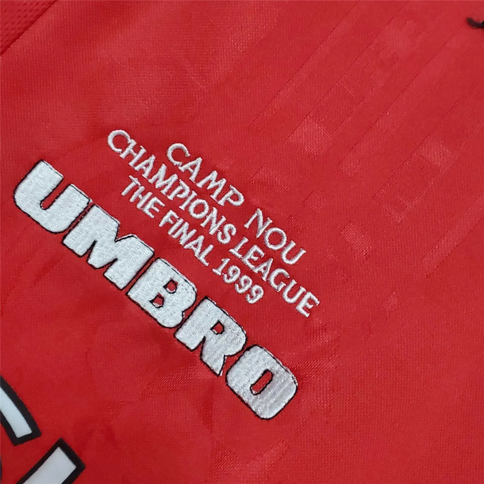 99-00 Manchester United home 9