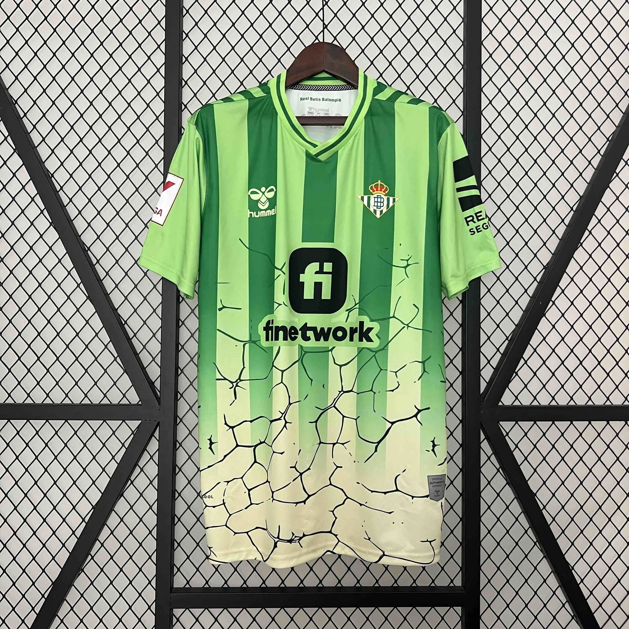 24-25 Real Betis Special Edition Kit Best Wholesale Yupoo 8