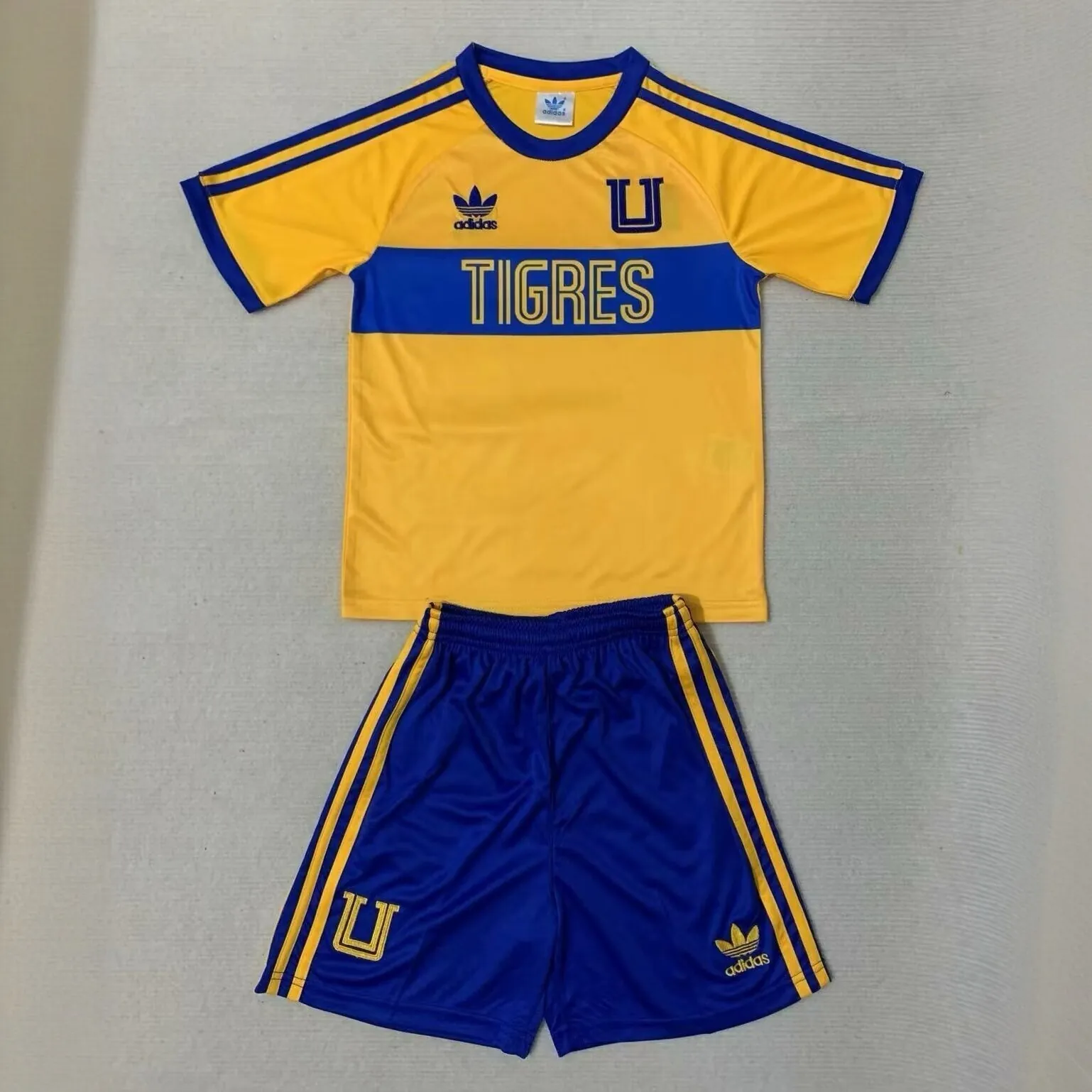 23-24 Tigres UANL Kids Kits Special Edition Yellow Children Sets Soccer Jerseys Yupoo 2