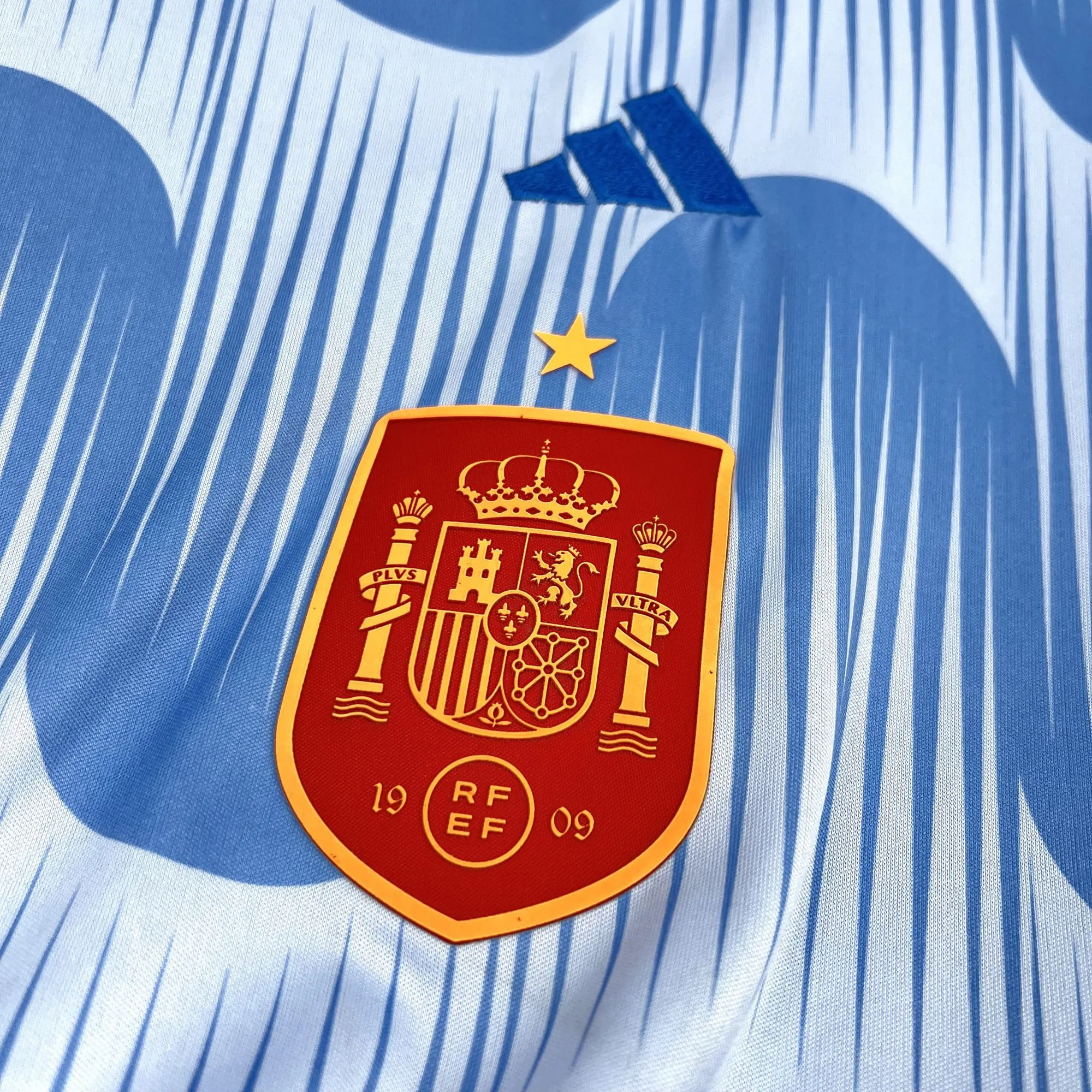 2022 World Cup Spain Mens Away Retro Kit Football T-Shirt AAAAJersey Supply Yupoo 8 7