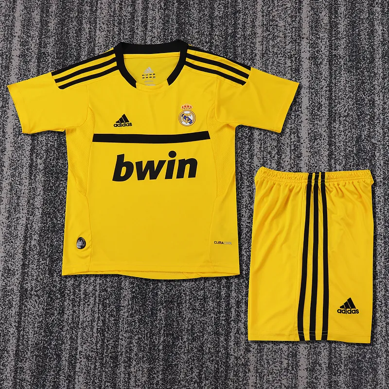 11-12 Real Madrid Retro Goalkeeper Kid Kits Youth Apparels AAAAJersey Supplier Yupoo 15