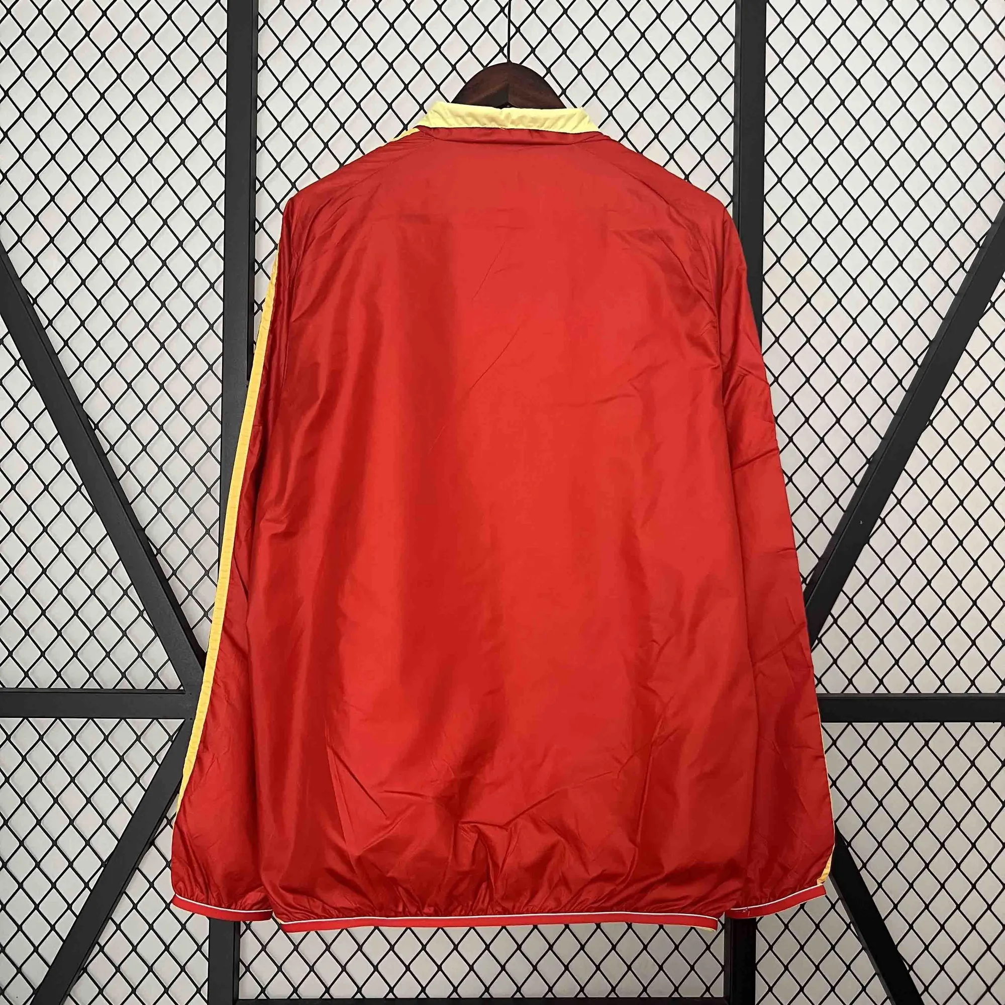 2024 Spain Trench Coat Reversible Windbreaker Double-Sides Jacket AAAAJersey Supplier Yupoo 3