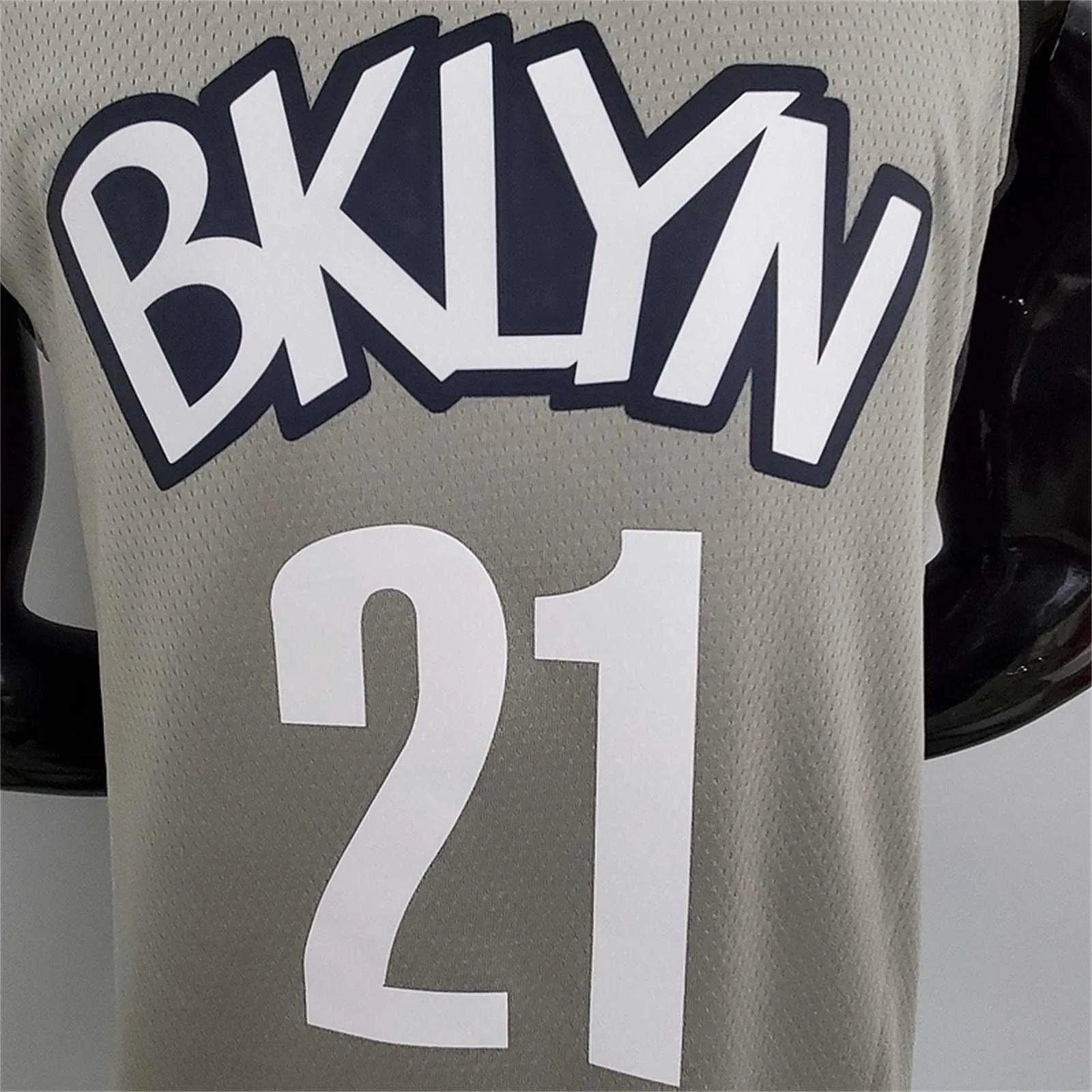 Nets Aldridge #21 Flyer Grey 3